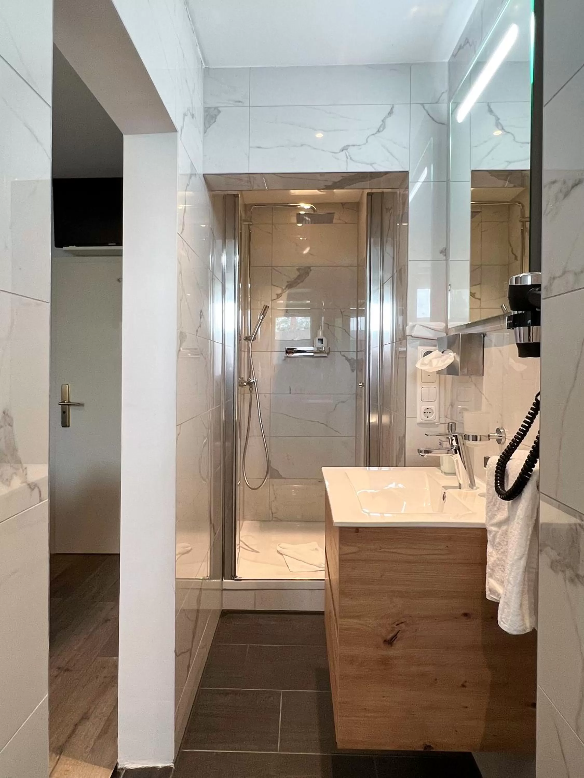 Bathroom in Hotel Schlossblick Chiemsee