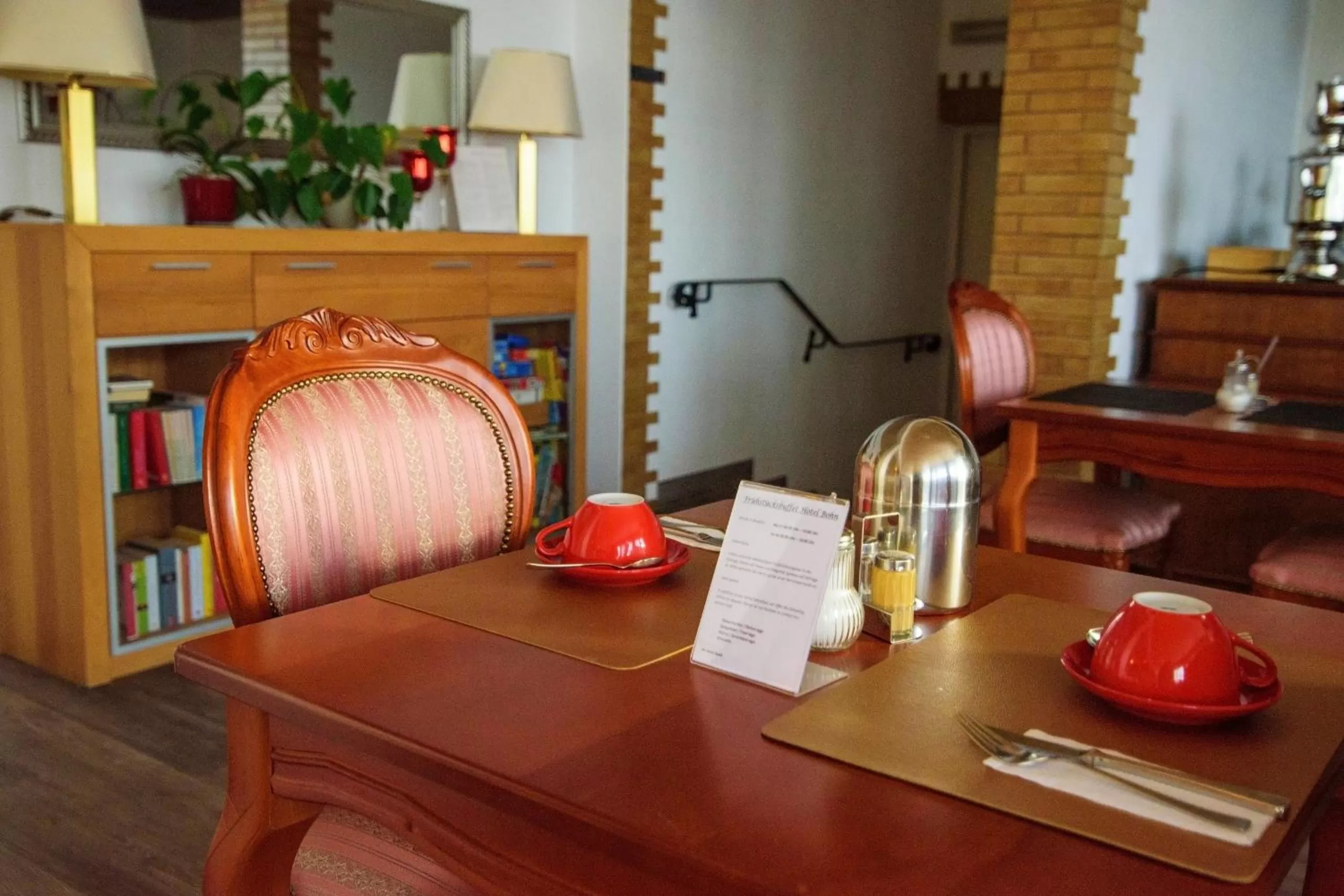 Breakfast in Hotel Bohn