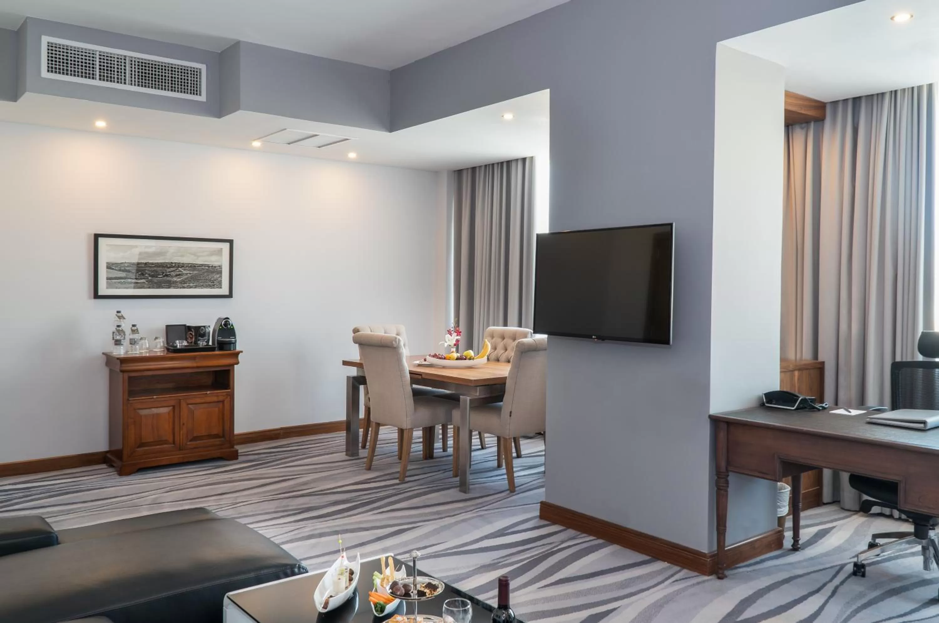 Living room in Landmark Amman Hotel & Conference Center