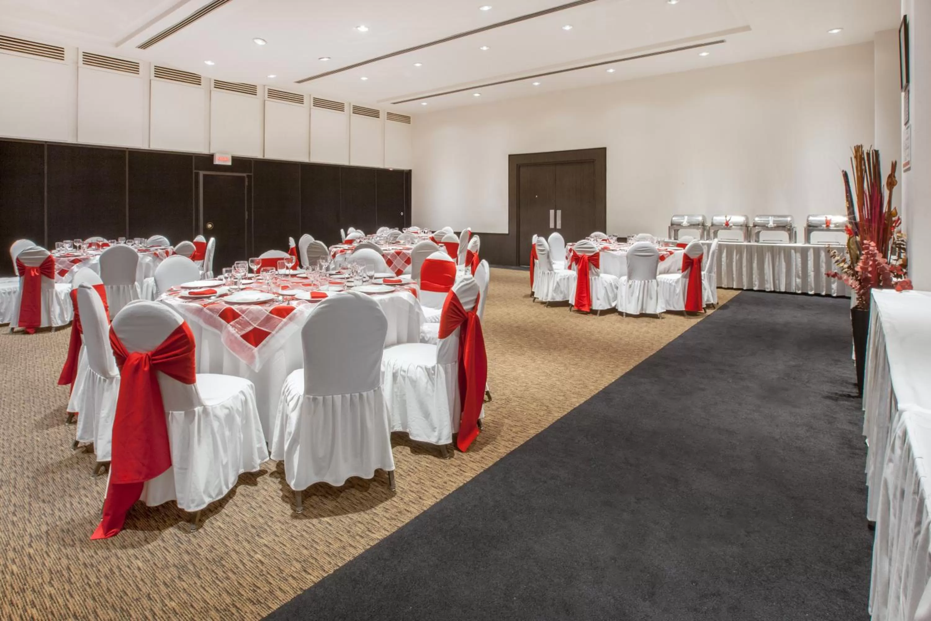 Meeting/conference room in Crowne Plaza Toluca - Lancaster by IHG