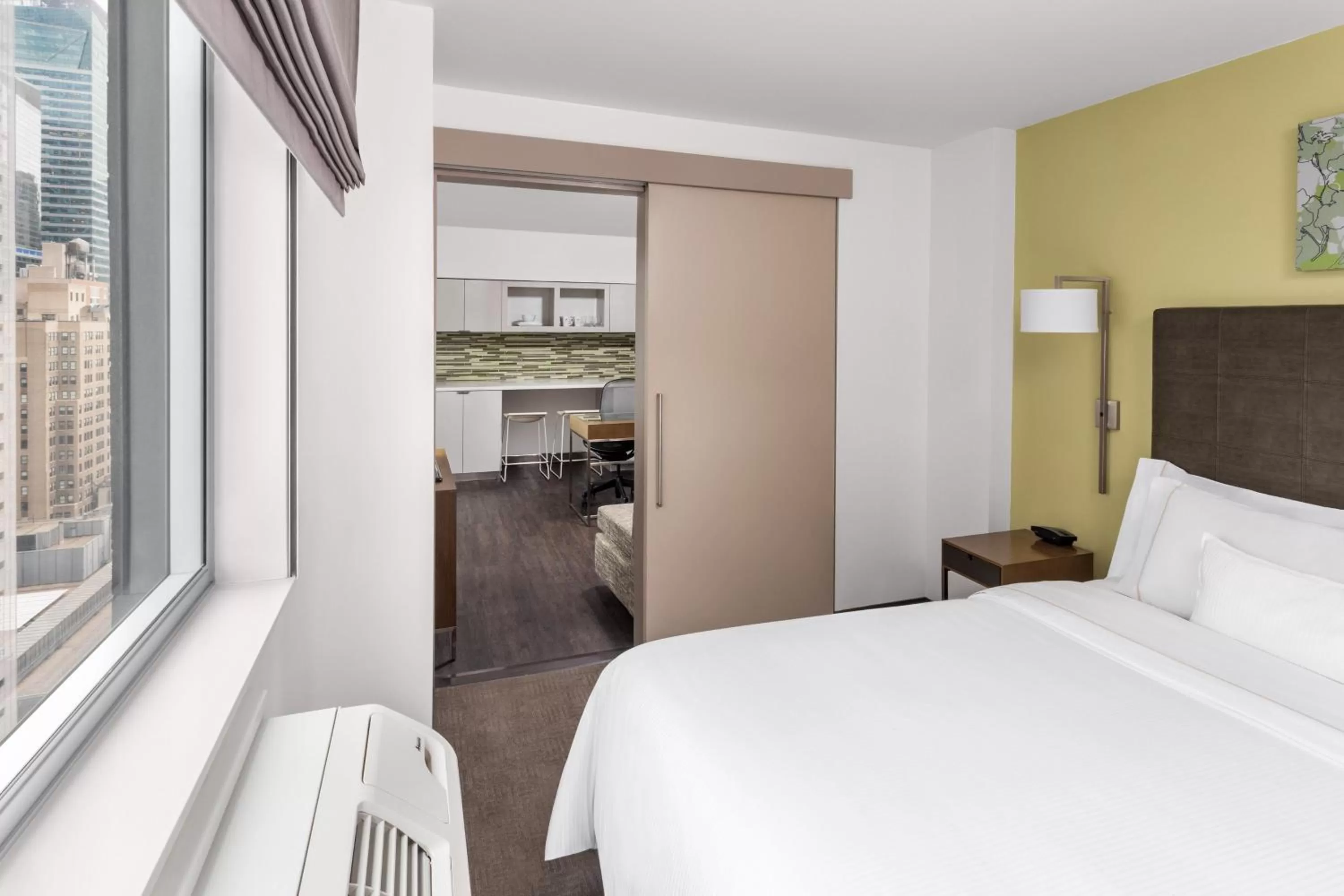 Photo of the whole room, Bed in Element Times Square West