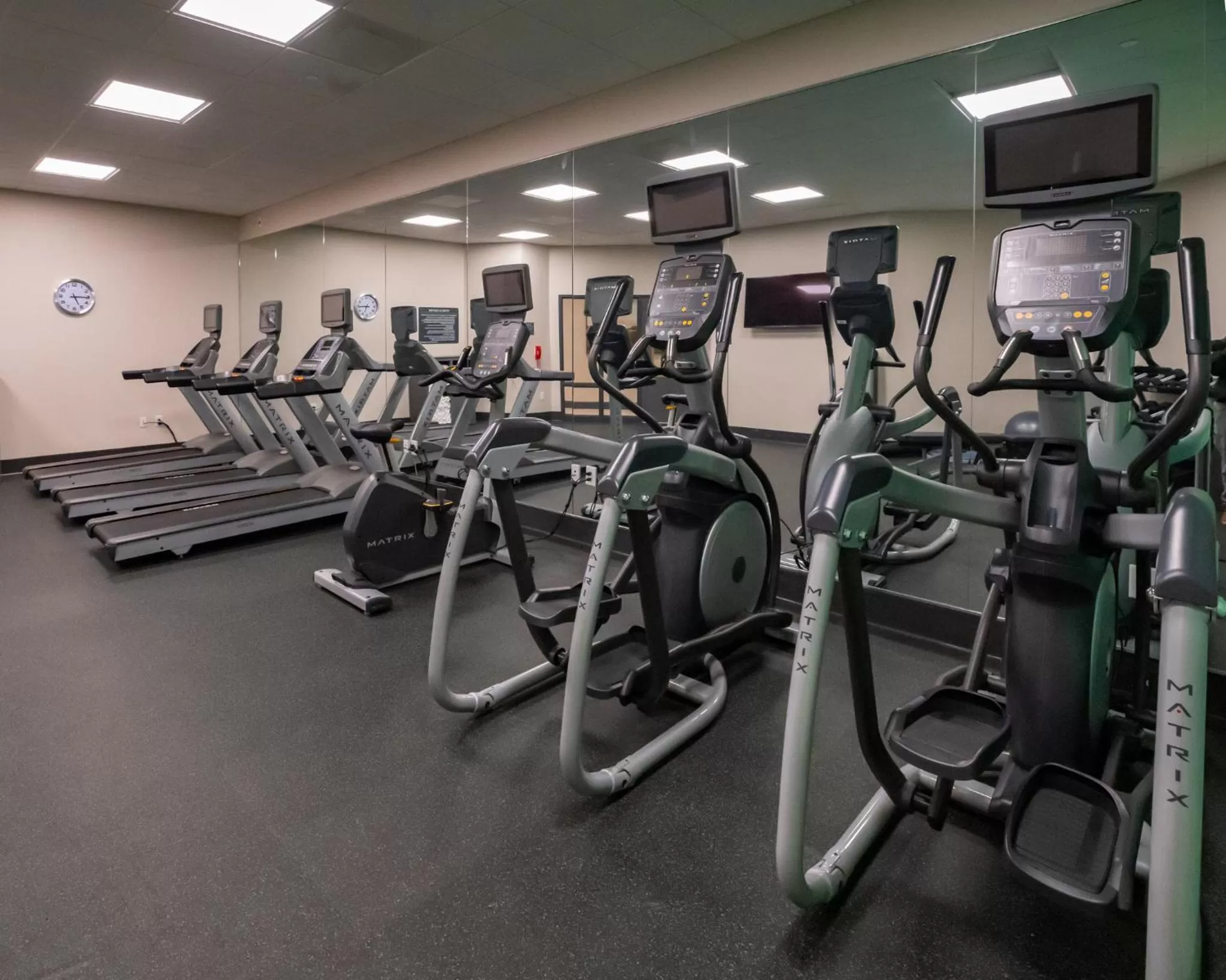 Fitness centre/facilities in Courtyard by Marriott Atlanta Dunwoody