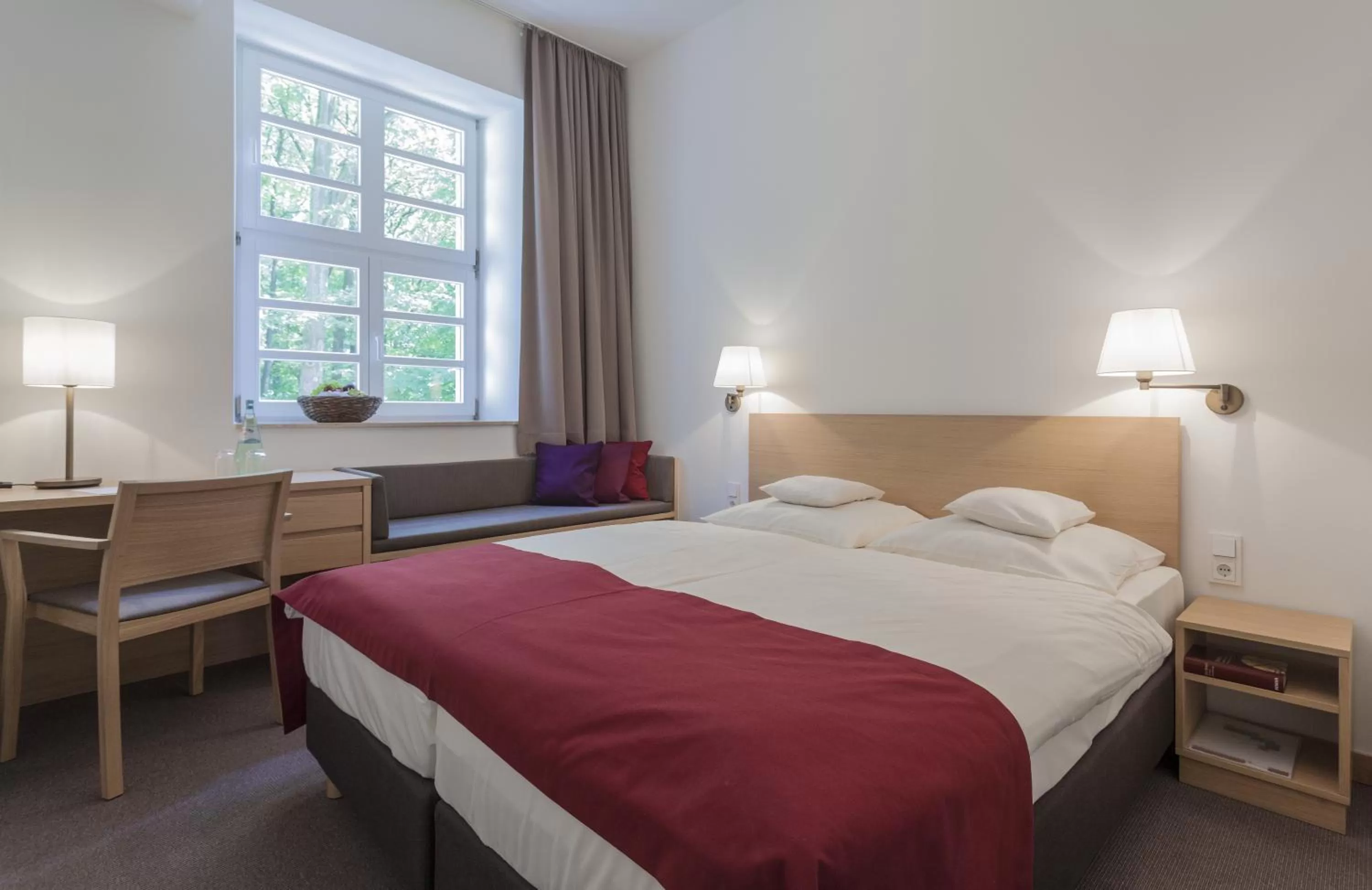 Photo of the whole room, Bed in Kardinal Schulte Haus