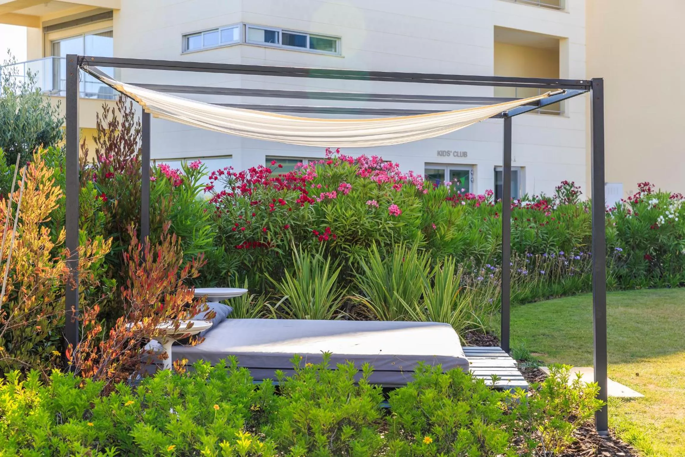 Restaurant/places to eat in Laguna - Vilamoura