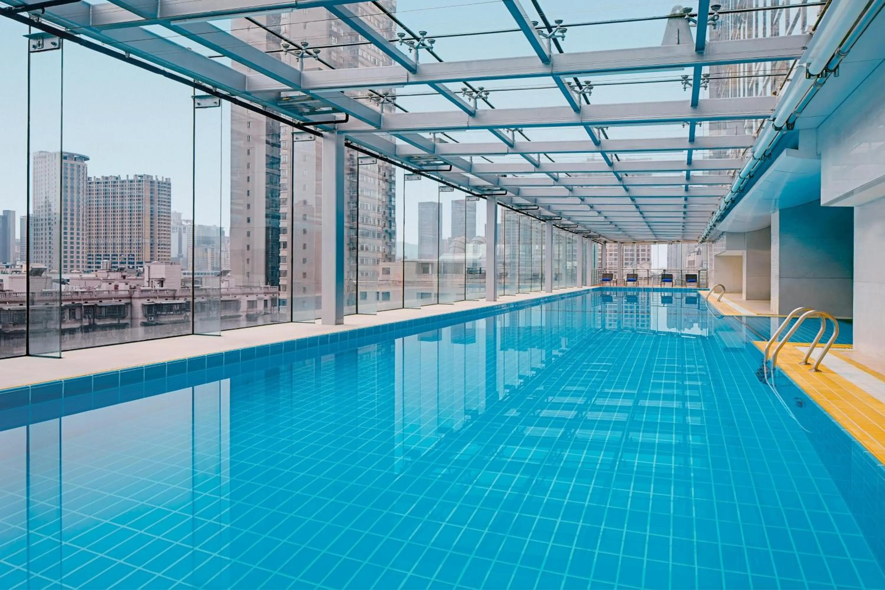 Swimming pool in Sheraton Changsha Hotel