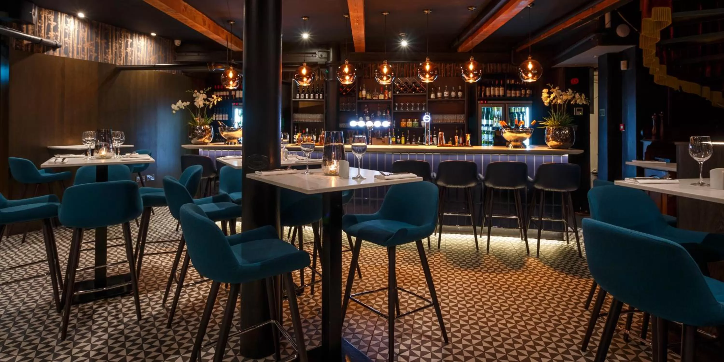 Lounge or bar in Velvet Hotel Manchester, WorldHotels Crafted