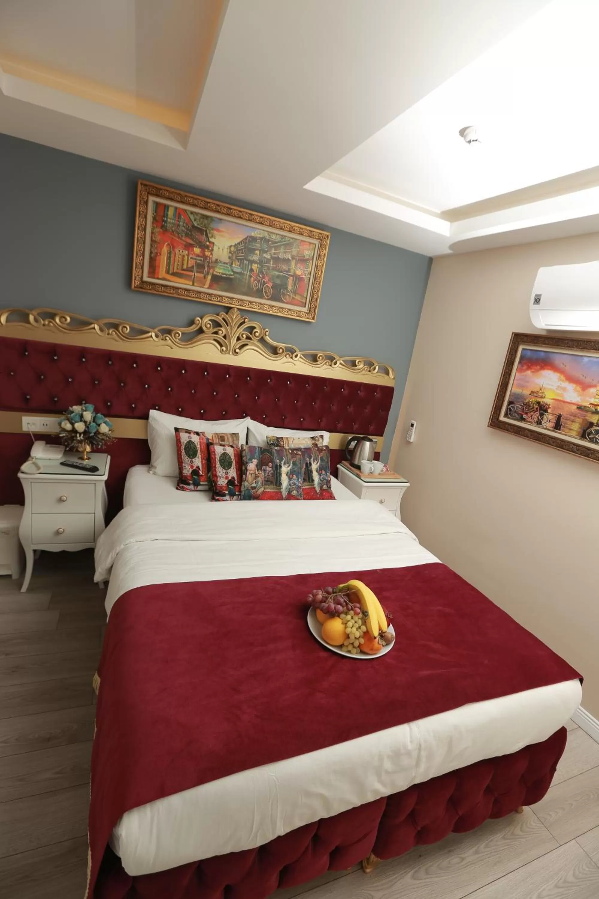 Bed in Constantinopolis Hotel