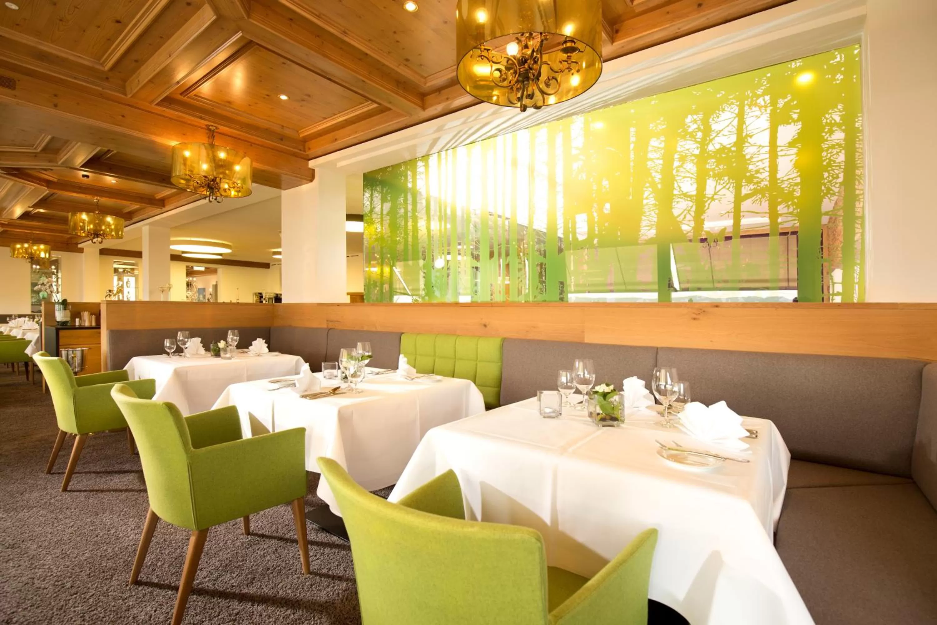 Restaurant/places to eat in Hotel Schönbuch