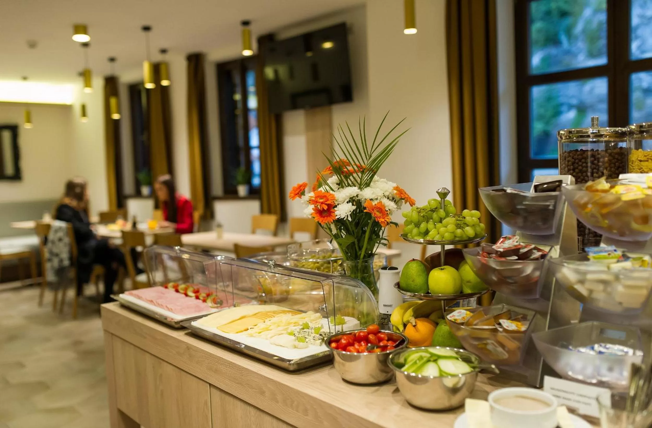 Buffet breakfast in Garni hotel Castle Bridge