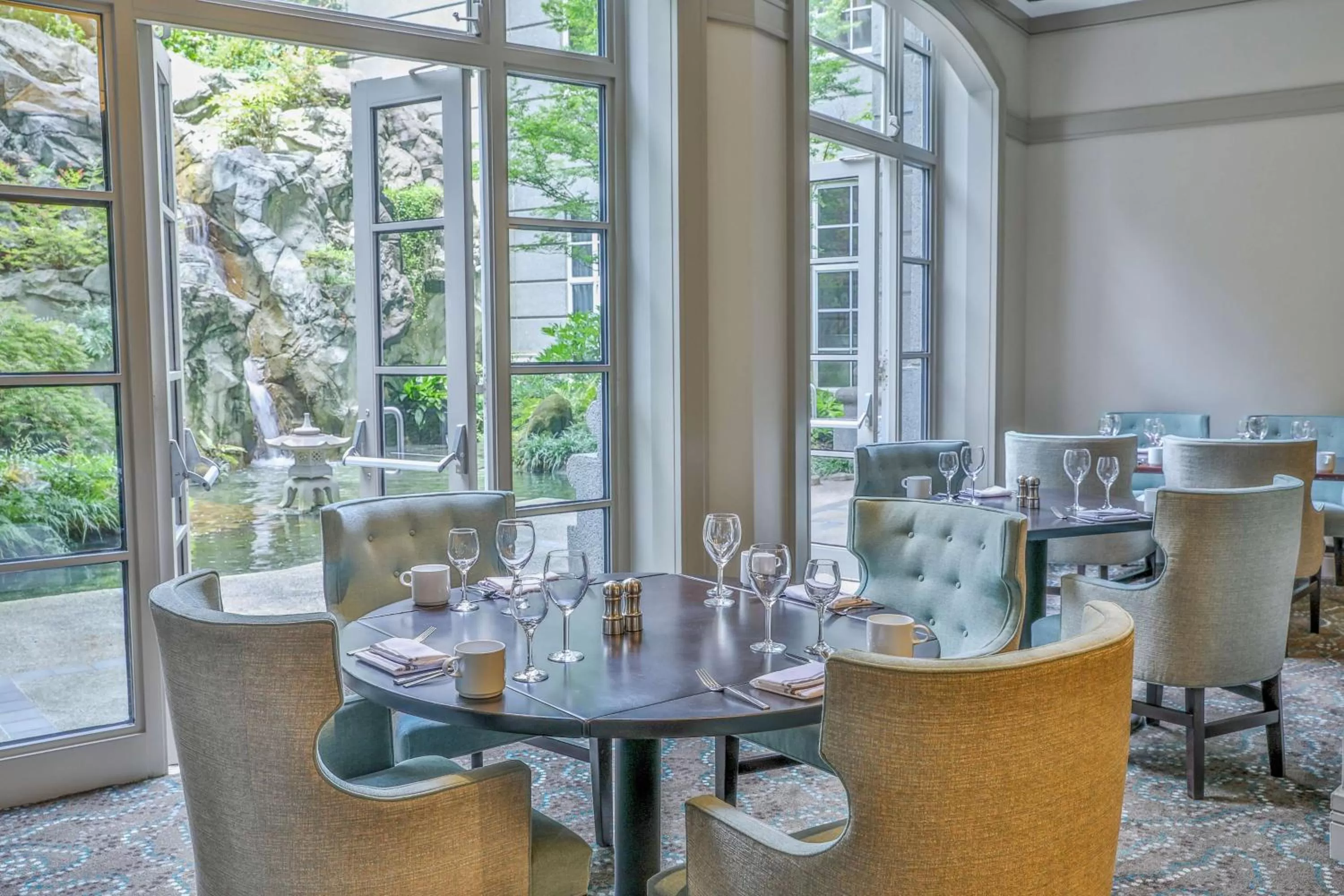 Restaurant/places to eat in Grand Hyatt Atlanta in Buckhead