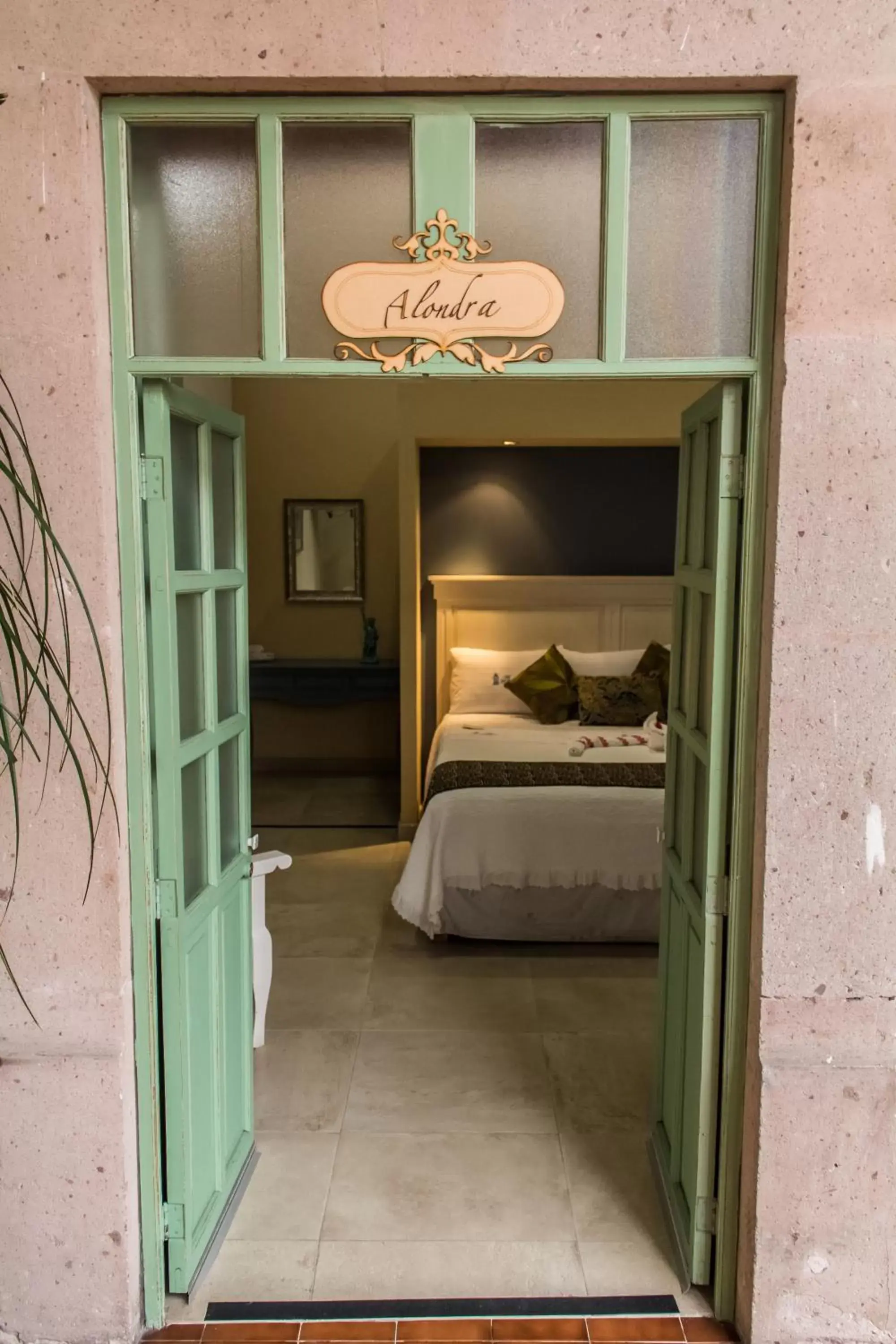 Deluxe King Room - single occupancy in Casa Jose Maria Deluxe King Room - single occupancy in Casa Jose Maria