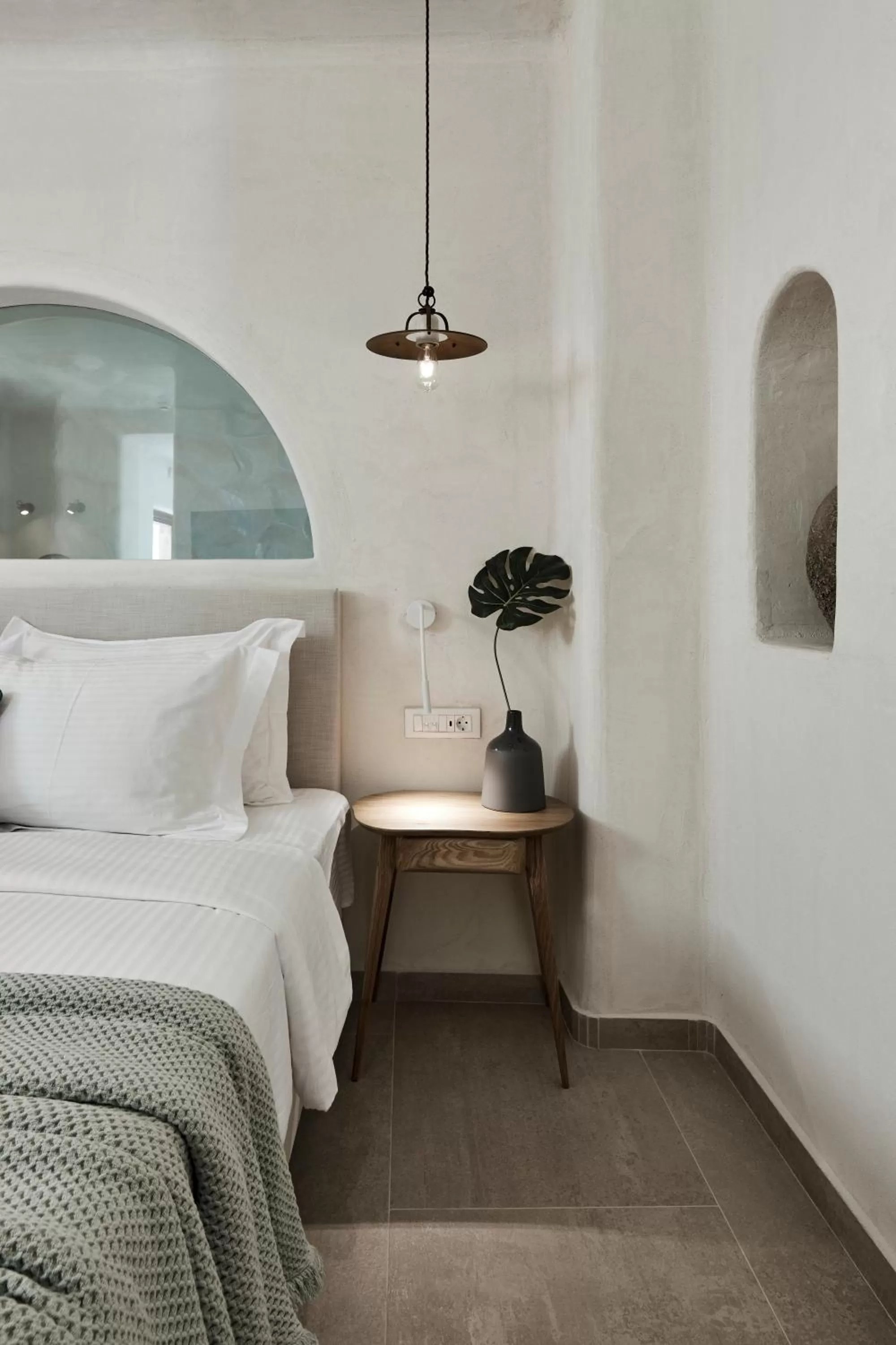 Decorative detail, Bed in Winery Hotel 1870