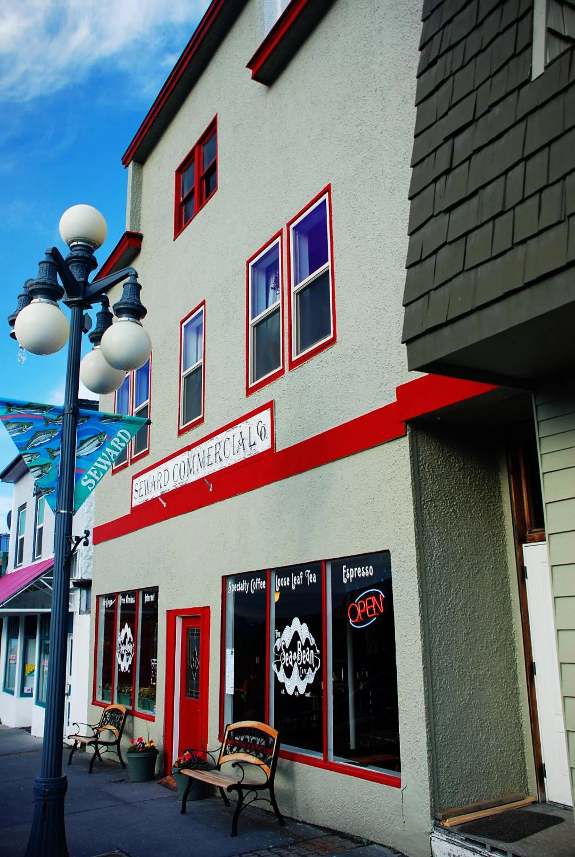 Facade/entrance in Sauerdough Lodging