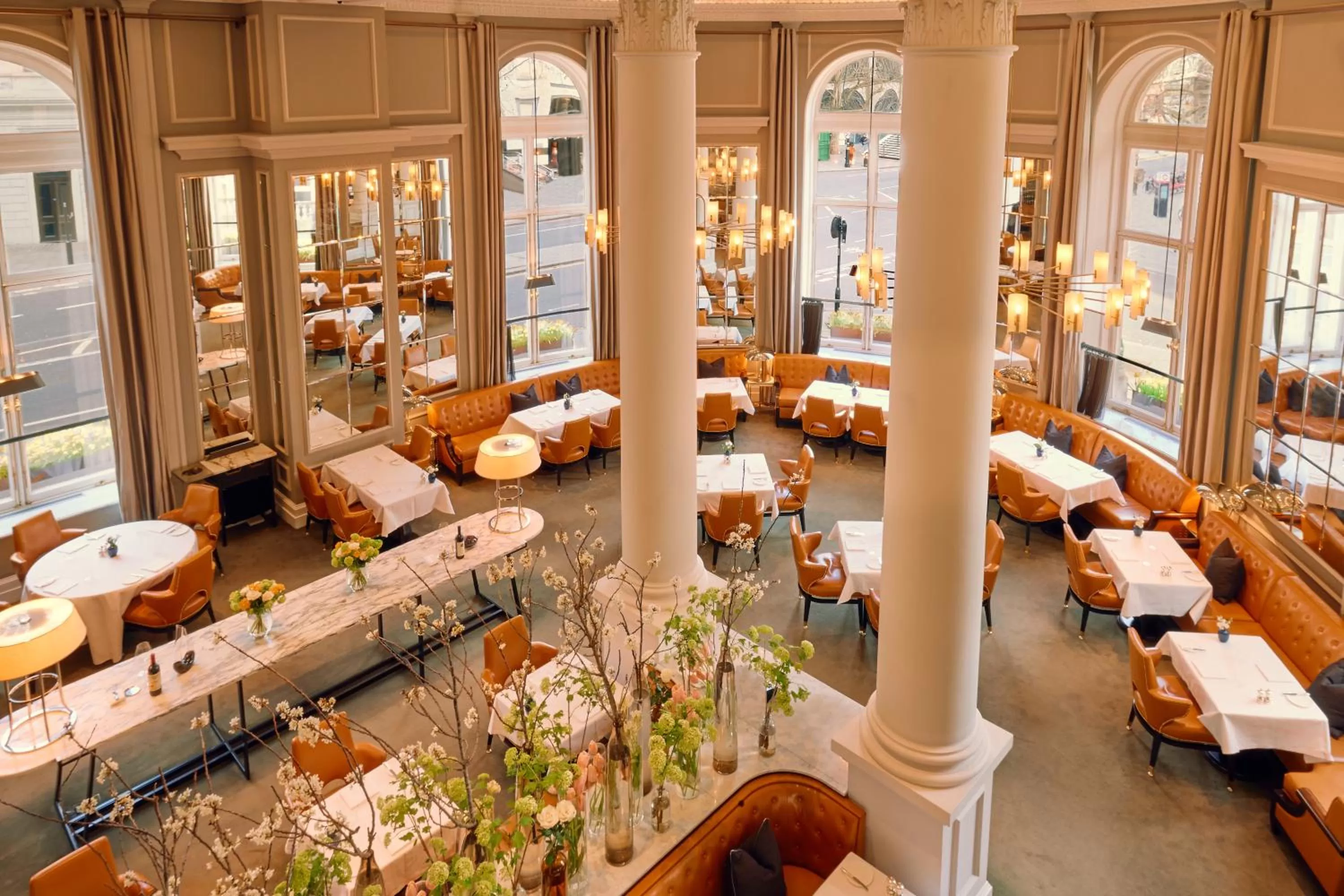 Restaurant/places to eat in Corinthia London