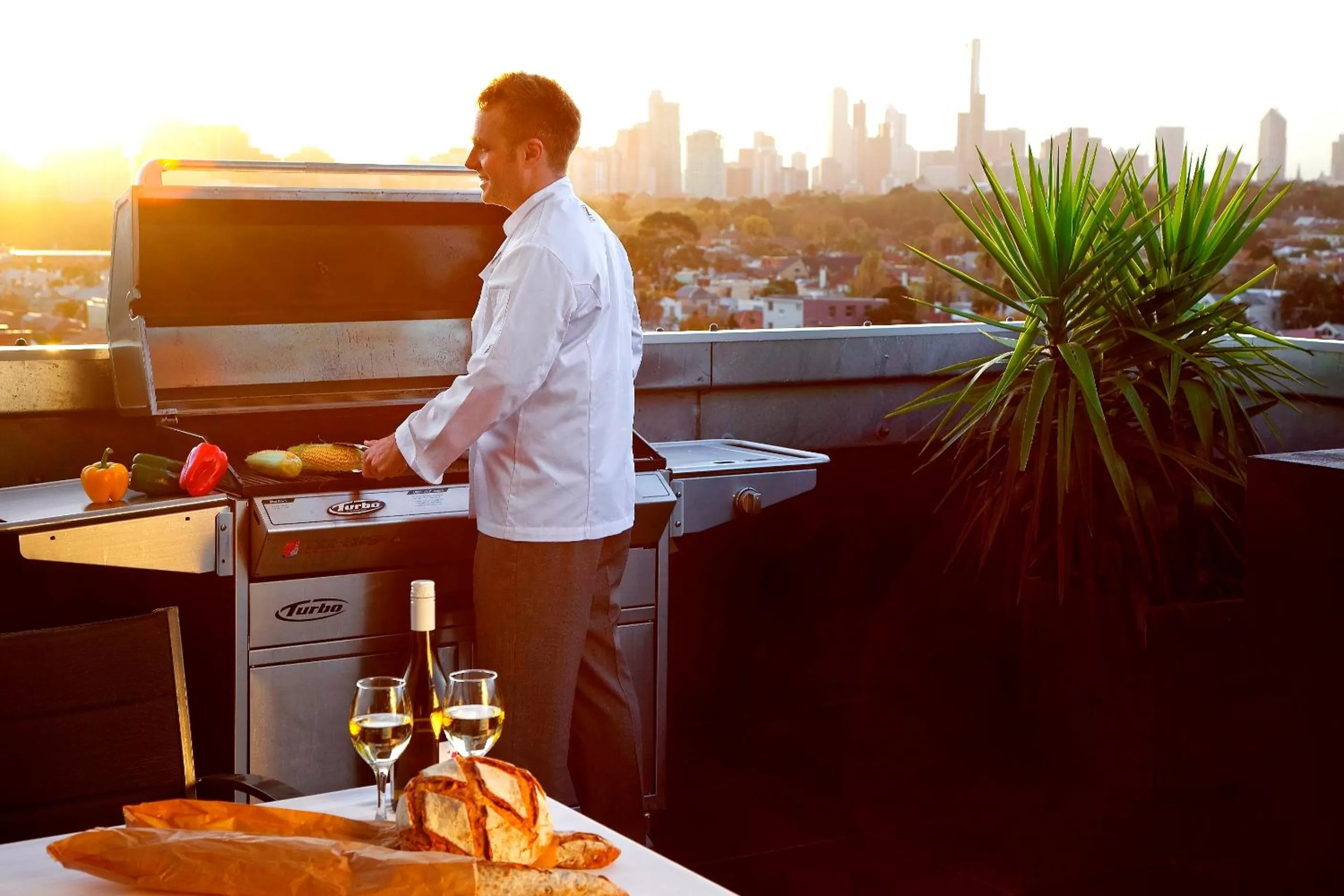Balcony/Terrace in The Cullen Melbourne - Art Series
