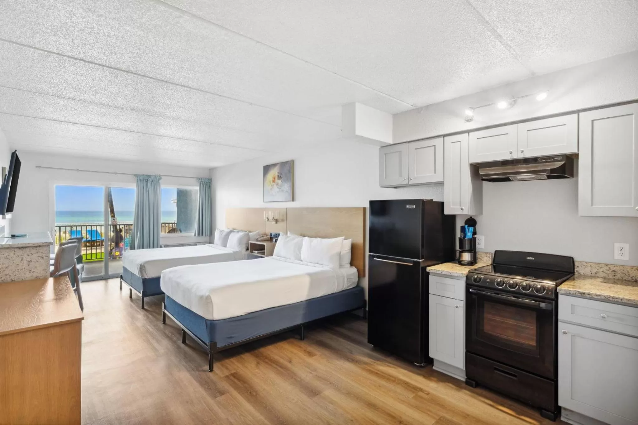 Bedroom, Bed in Sugar Sands Beachfront Hotel, a By The Sea Resort