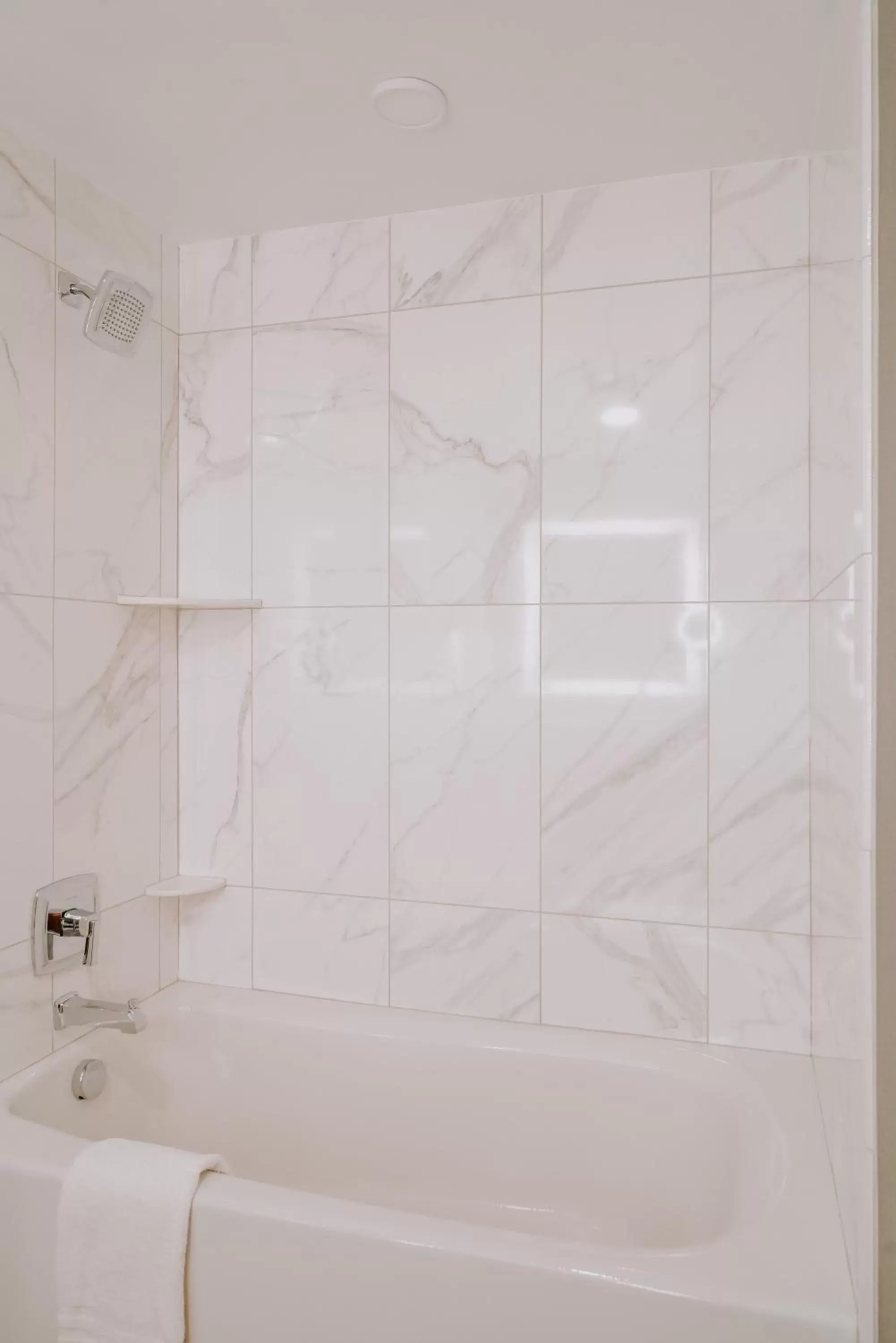 One-Bedroom Apartment in Summit Hotel at Big Sky Resort One-Bedroom Apartment in Summit Hotel at Big Sky Resort