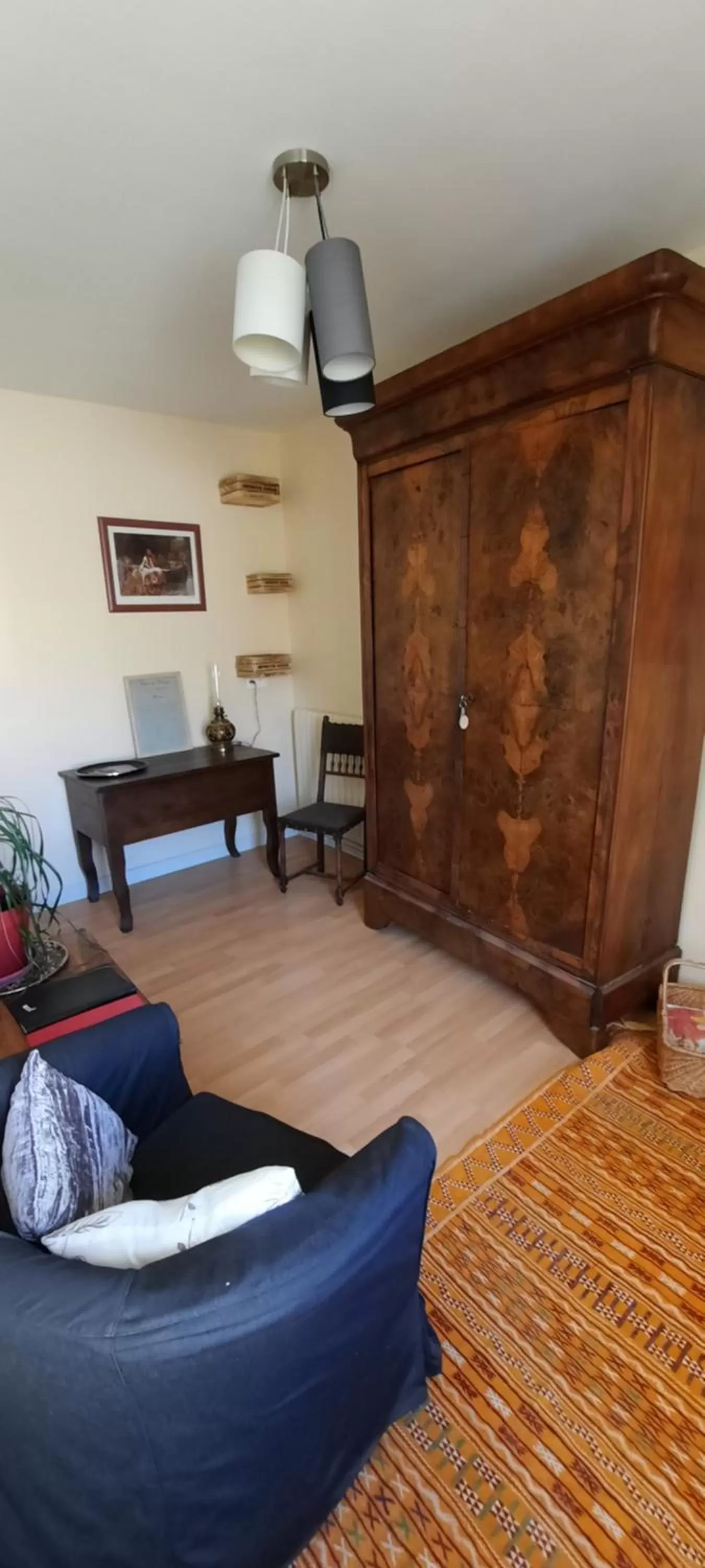 Seating area, Bed in Le Cocon