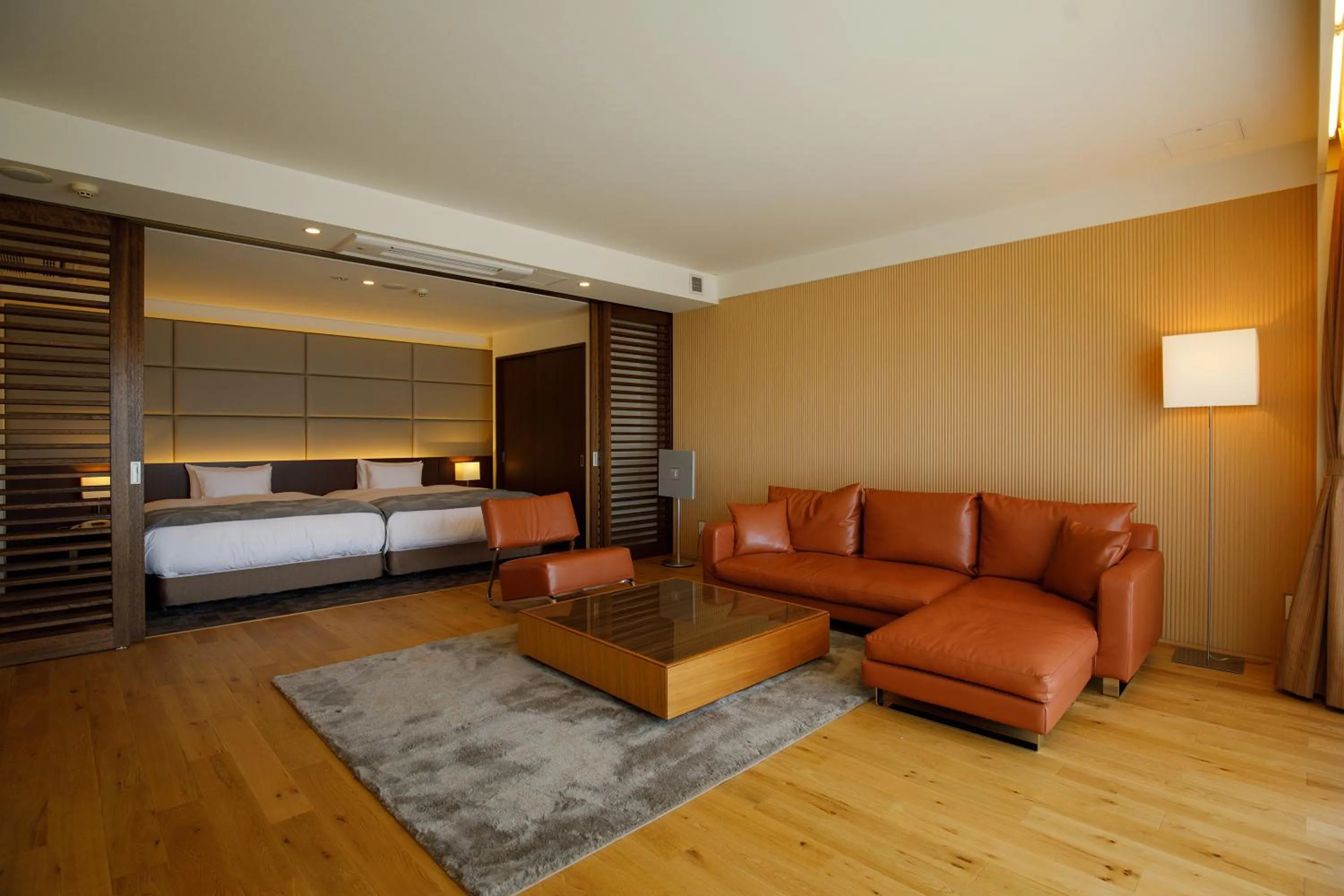 Living room, Bed in Hakodate Danshaku Club Hotel & Resorts