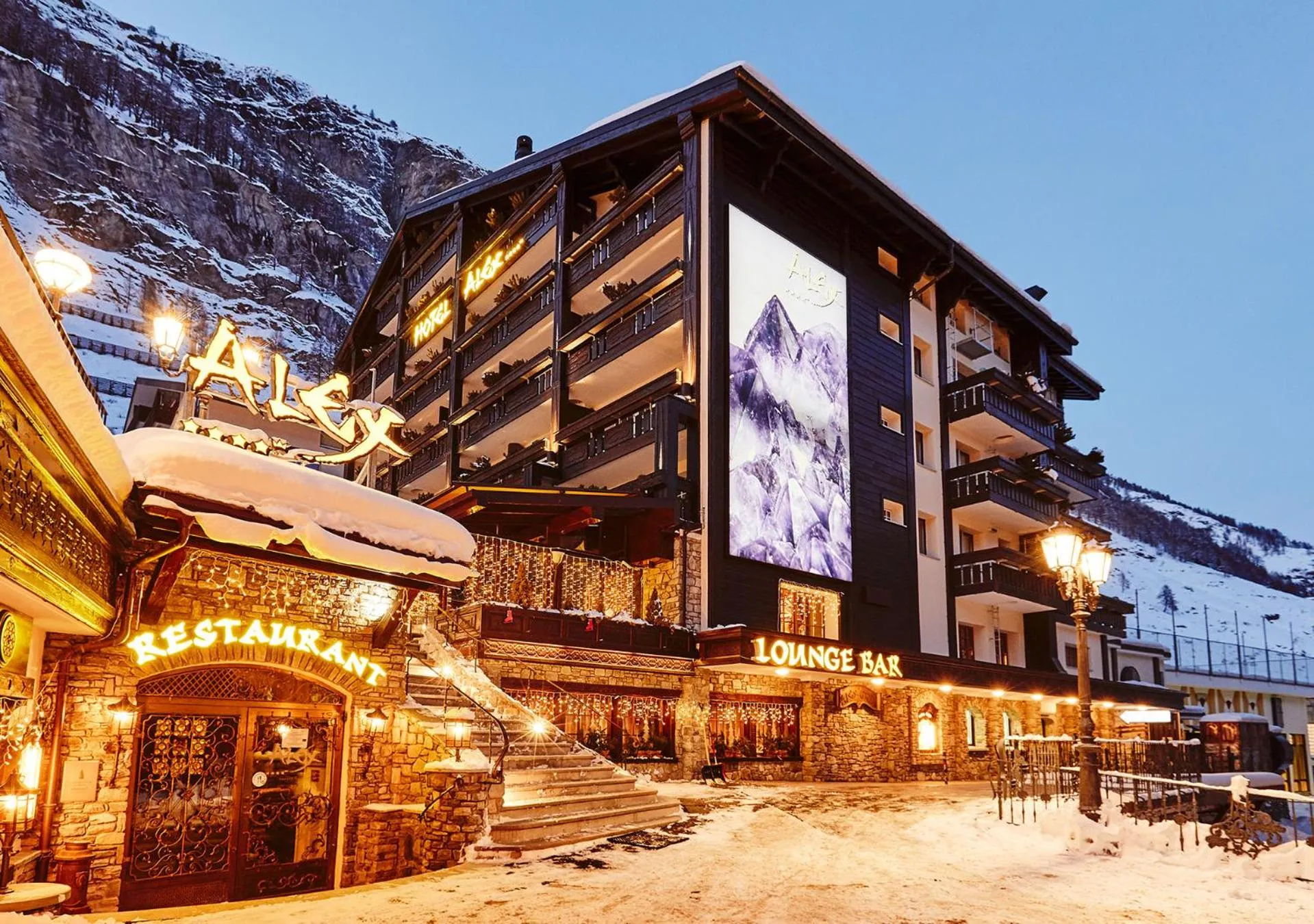 Property building in Resort Hotel Alex Zermatt