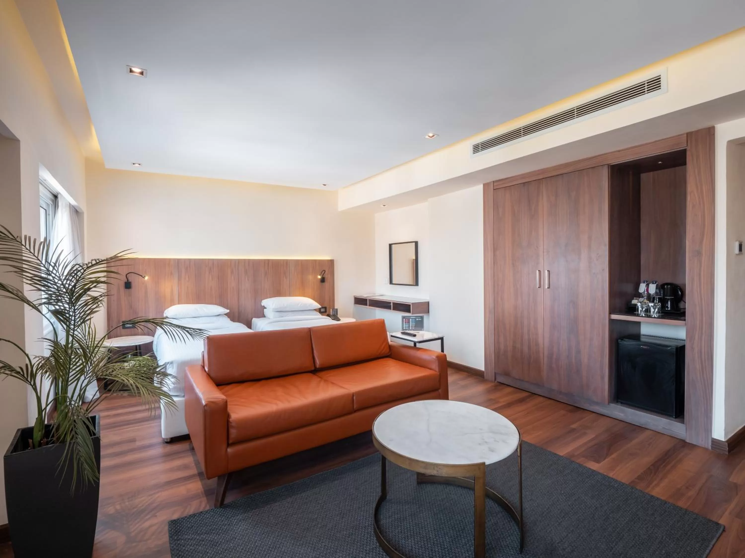 Photo of the whole room, Bed in The President Hotel Cairo