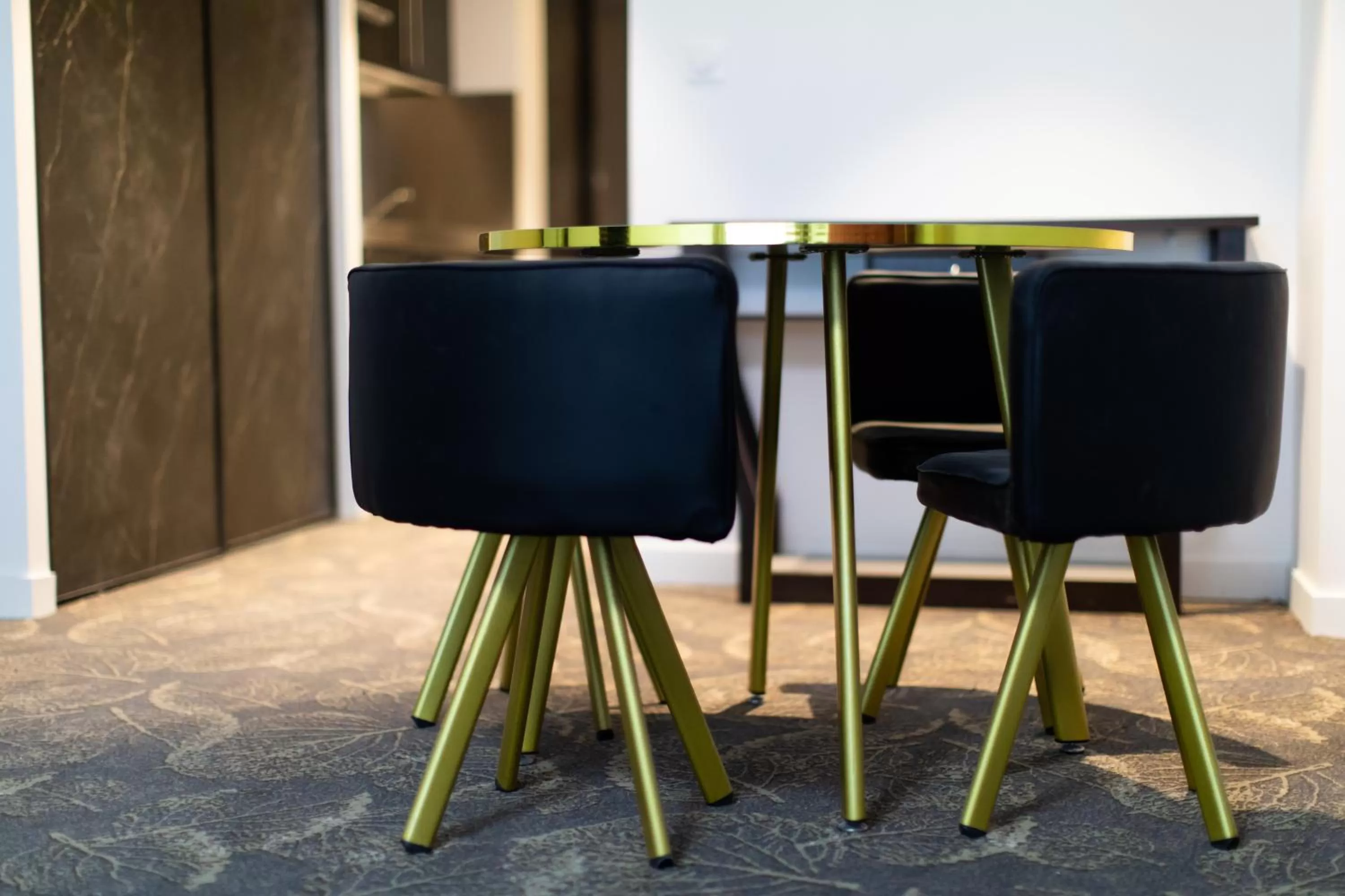 Dining area in Le Barracuda & Spa, Centre Port, pieds dans l'eau, vue mer