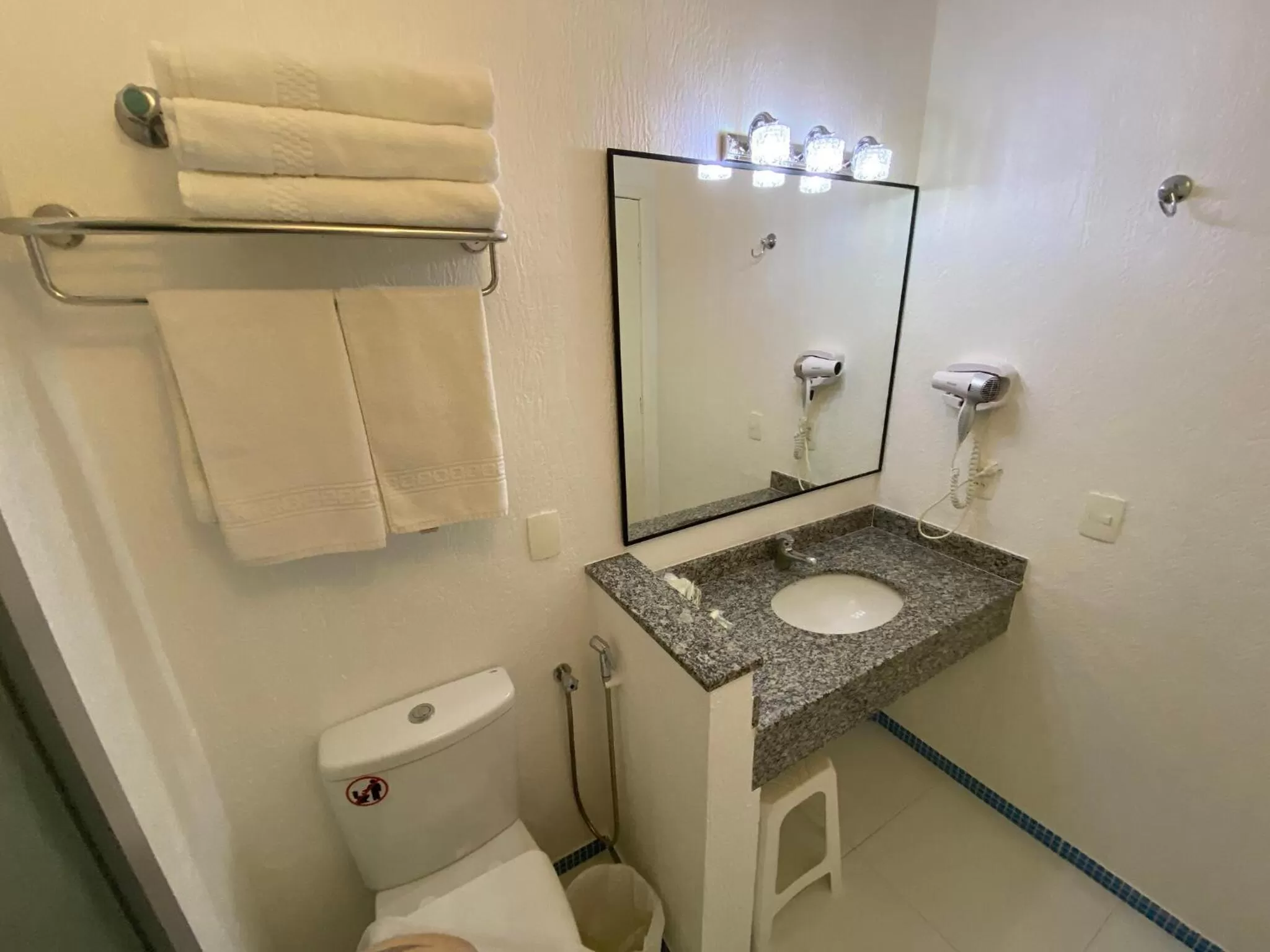 Toilet in Hotel Bella Italia