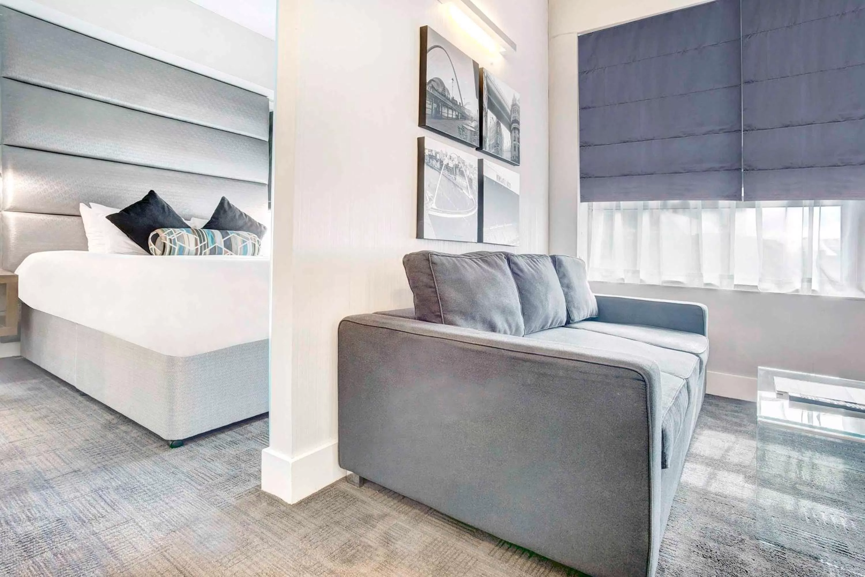 Executive King Suite in Sandman Signature Newcastle Hotel