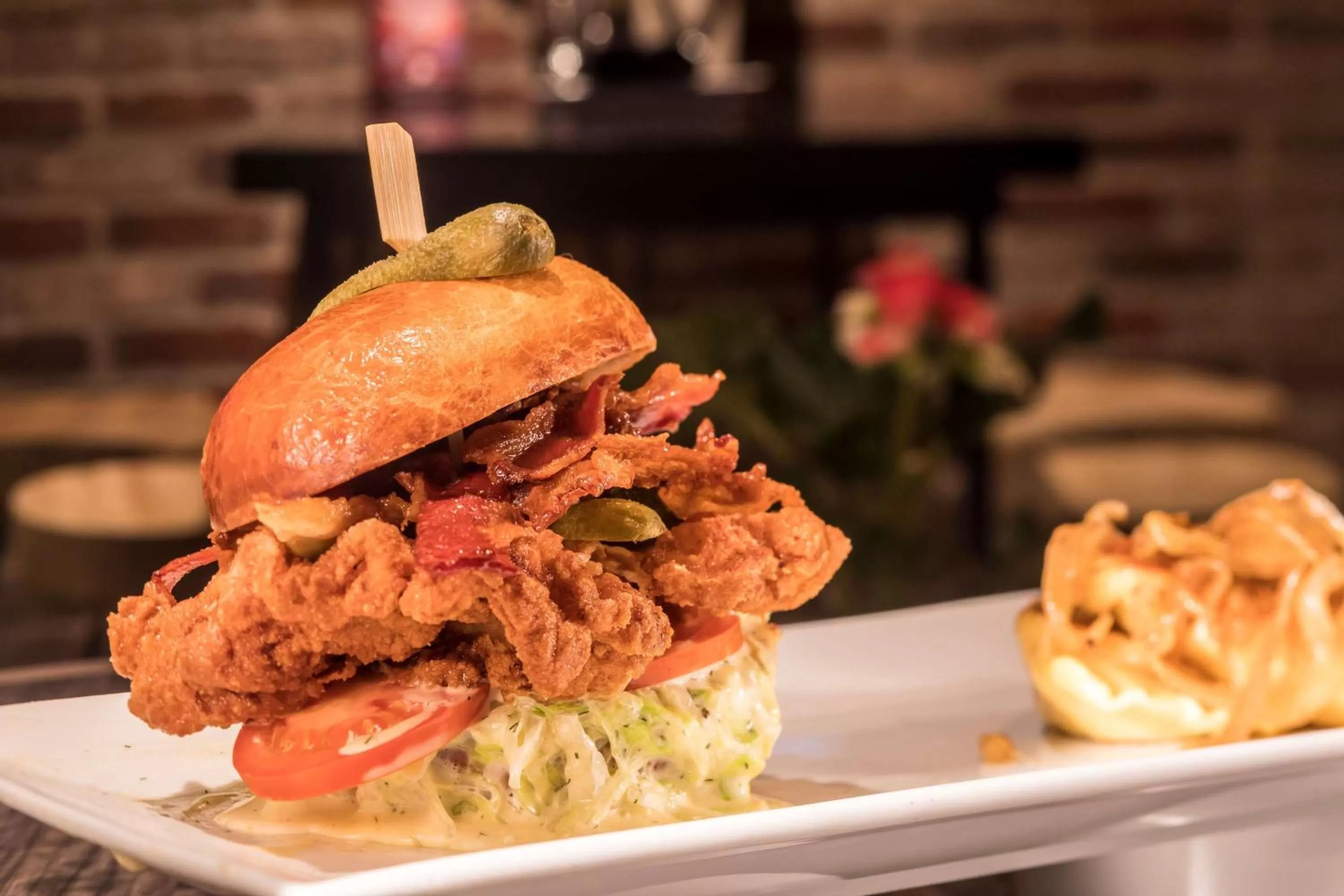 Restaurant/places to eat in DoubleTree by Hilton Hotel & Suites Pittsburgh Downtown