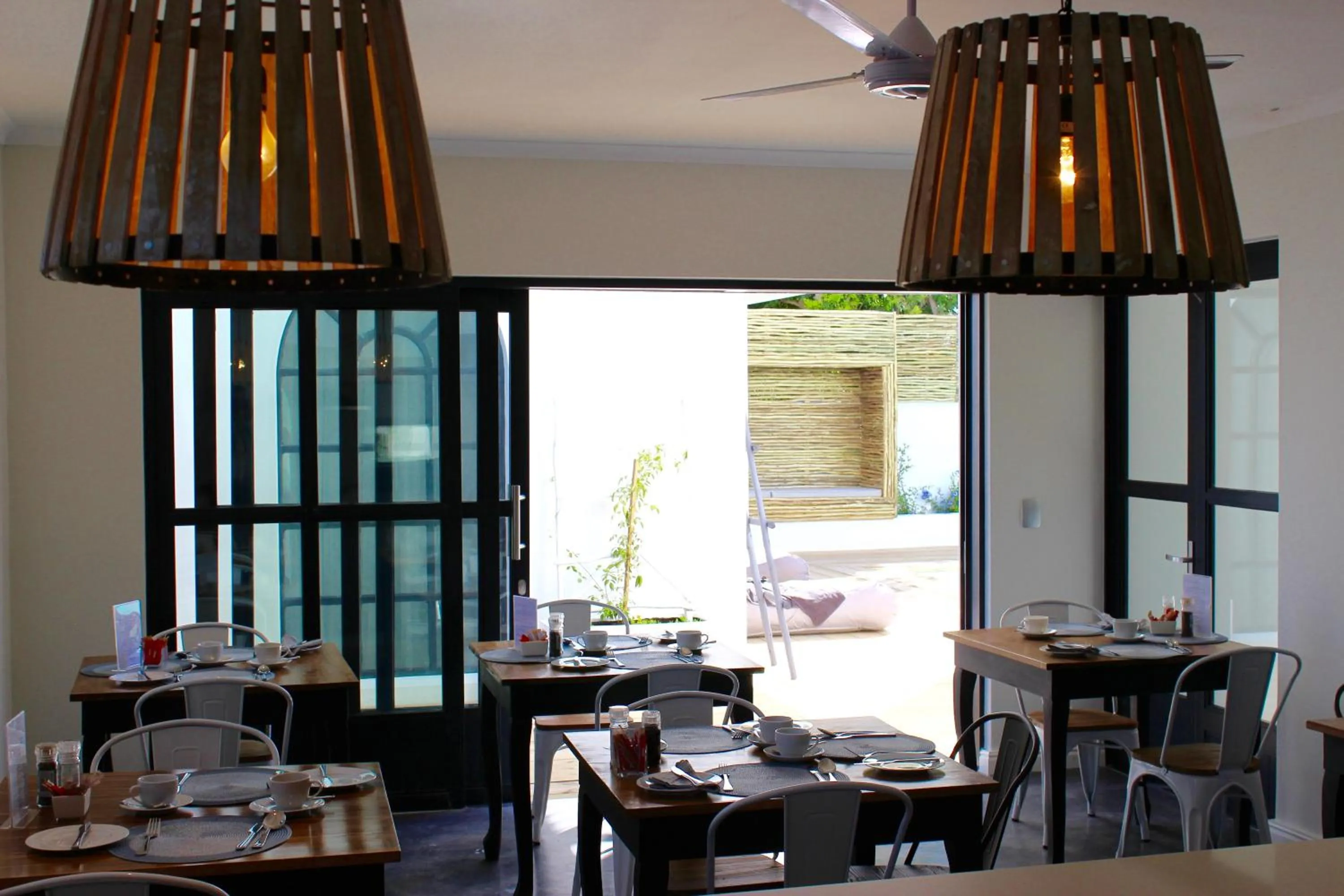 Day in Whale Rock Luxury Lodge