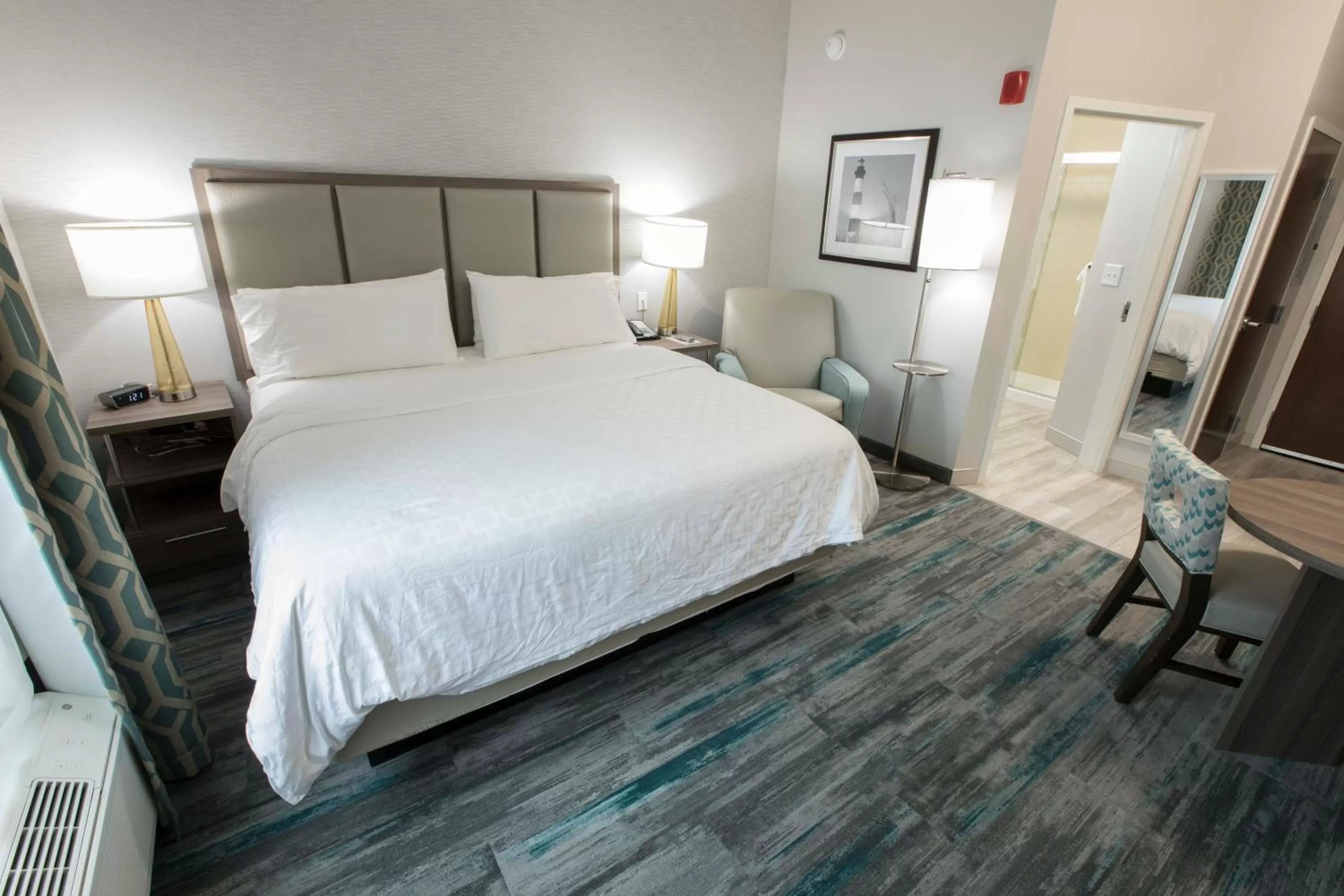 Photo of the whole room, Bed in Candlewood Suites - McDonough by IHG