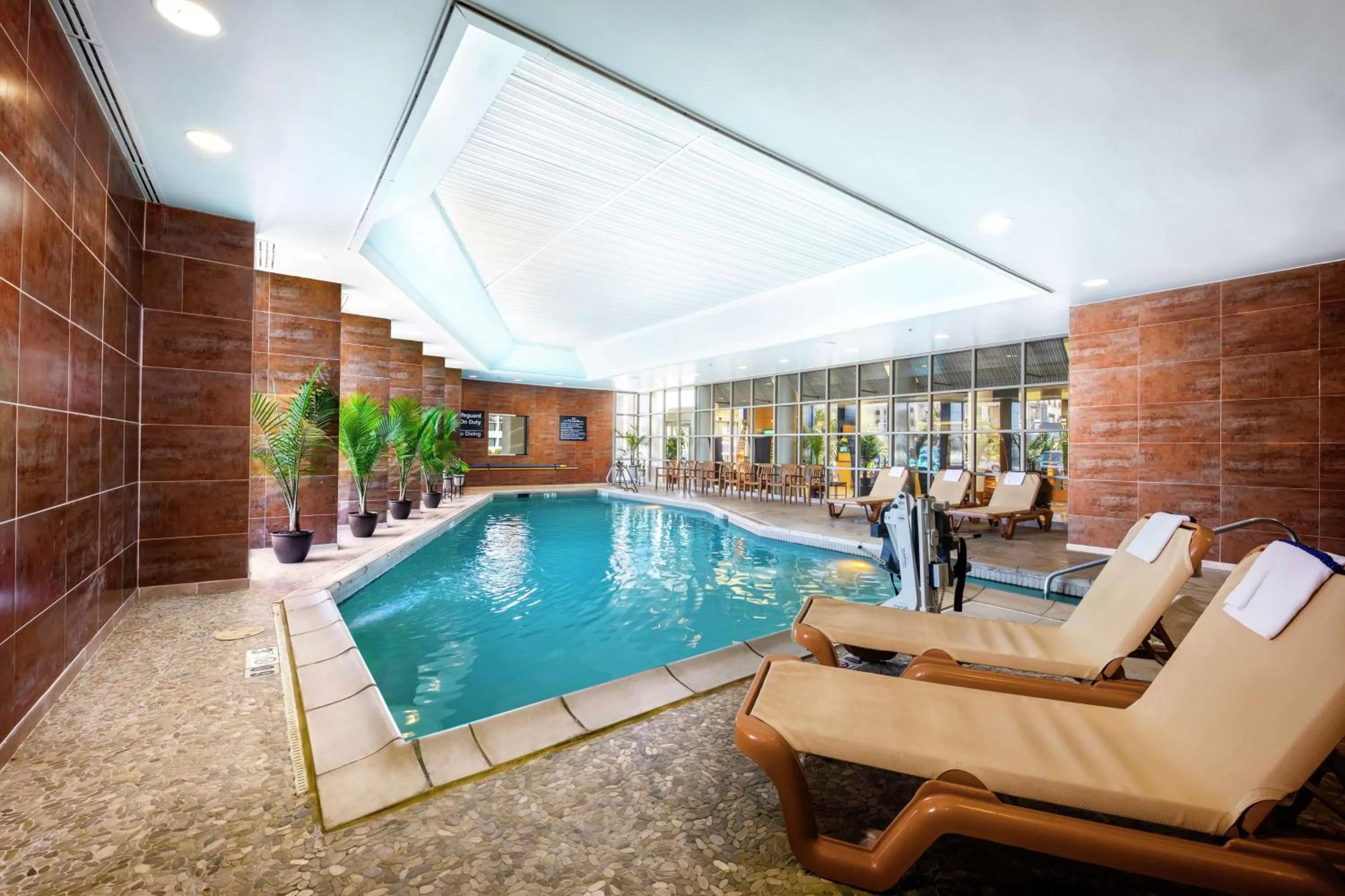 Pool view in Hampton Inn Virginia Beach Oceanfront North