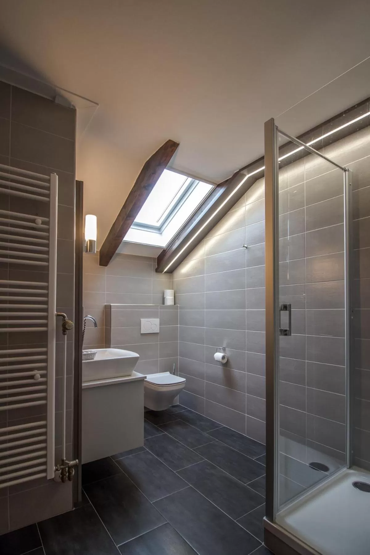 Bathroom in Sporthotel Bernrieder Hof GmbH