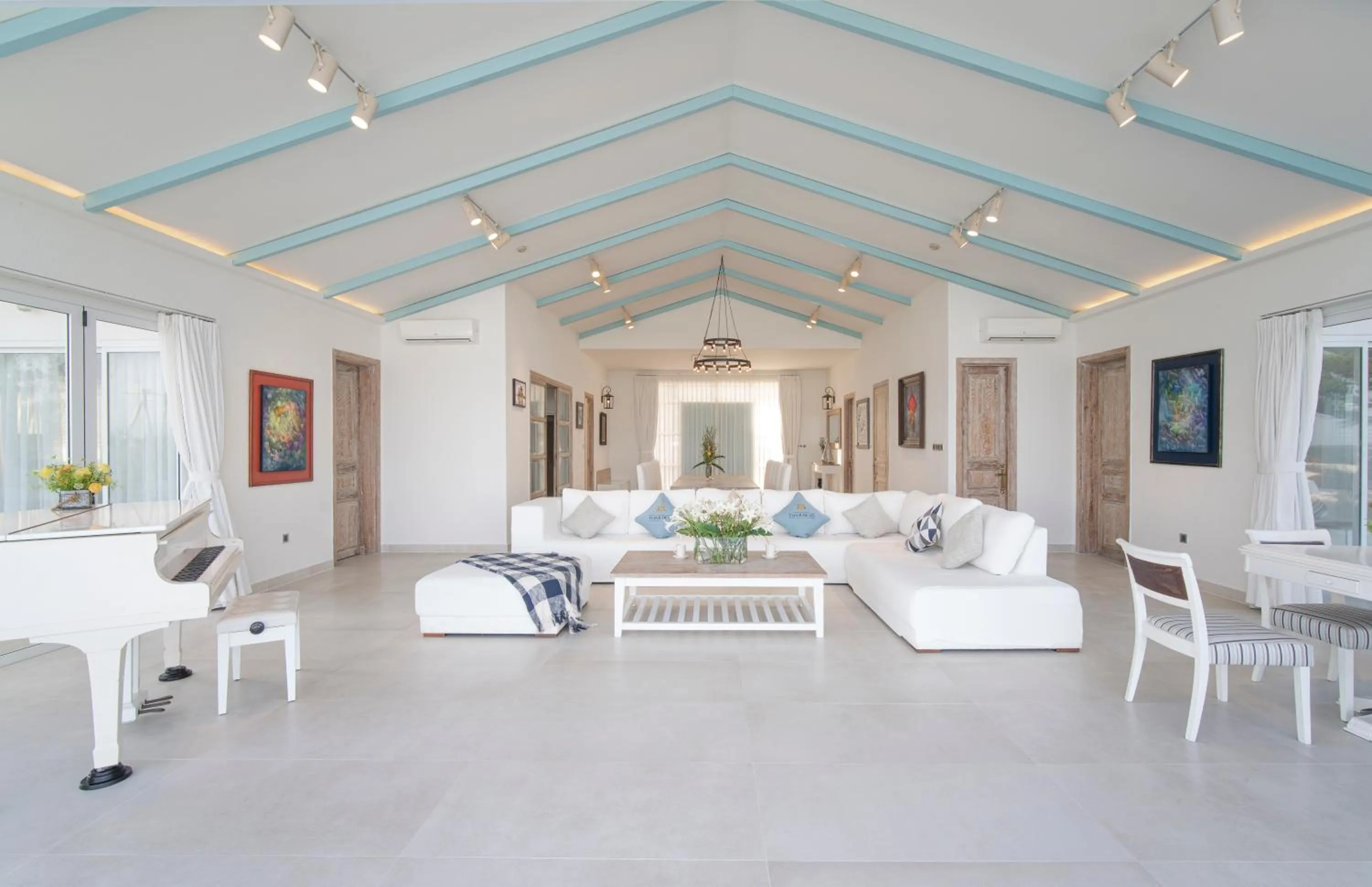 Living room in Fleur de Lys Resort & Spa Long Hai