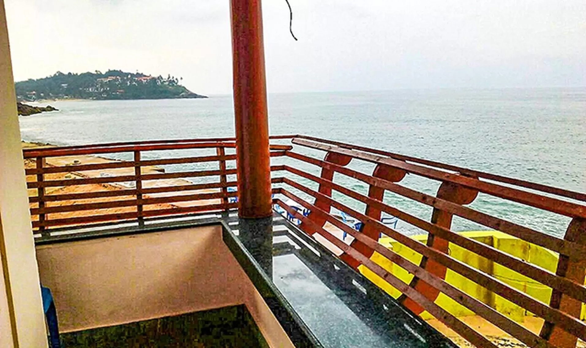 Balcony/Terrace in FabHotel Wateredge Beach Resort - 200m from Samudra Beach Park