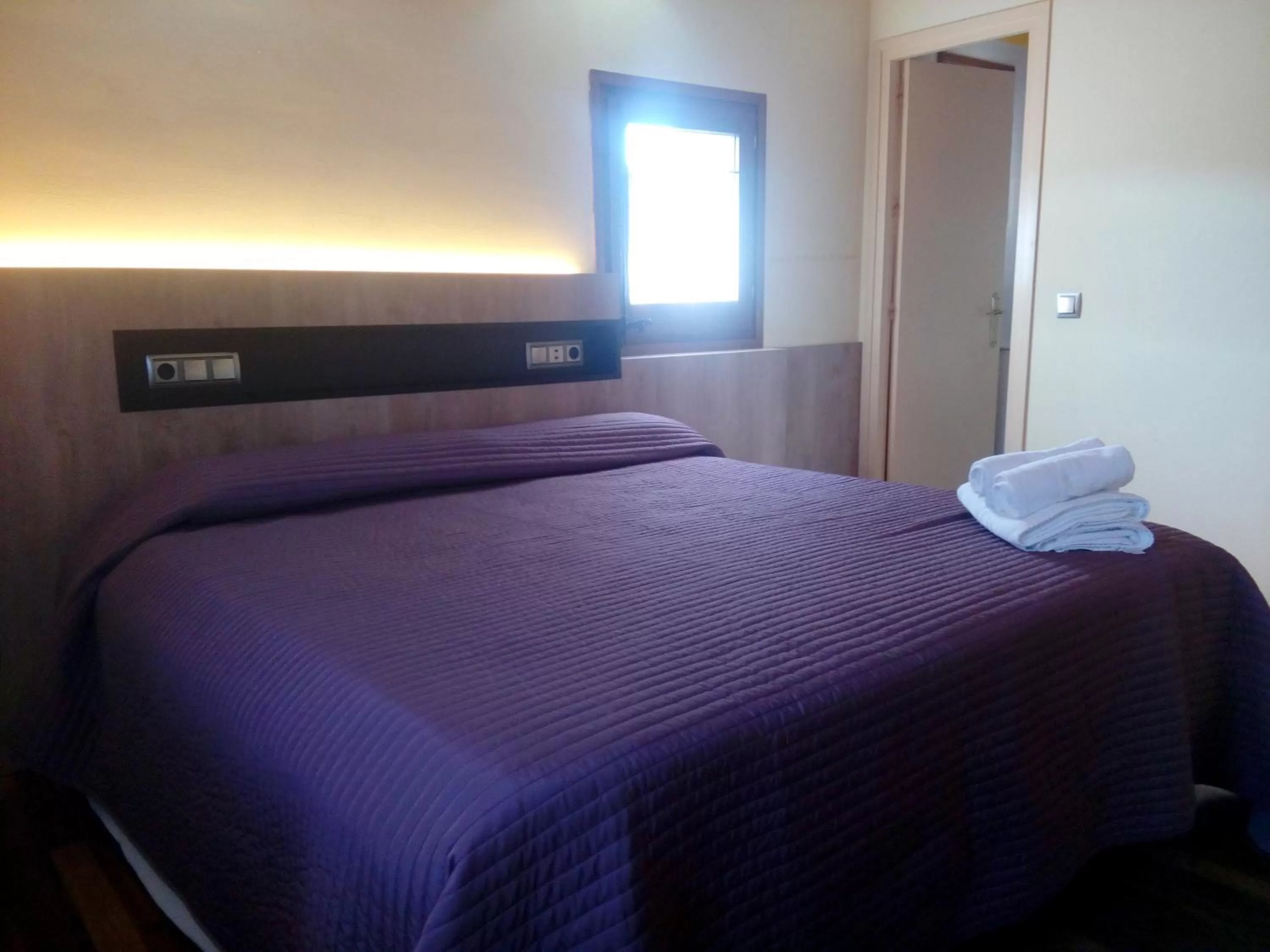 Bed in CAN MENCIÓ - Plaça Major