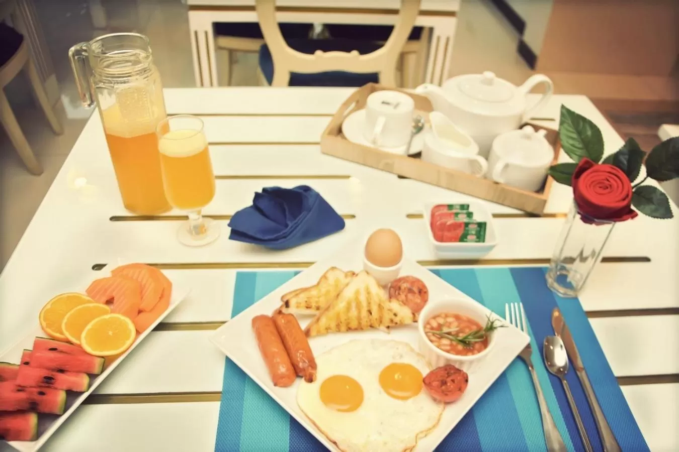 Food in Negombo New Queen's Palace