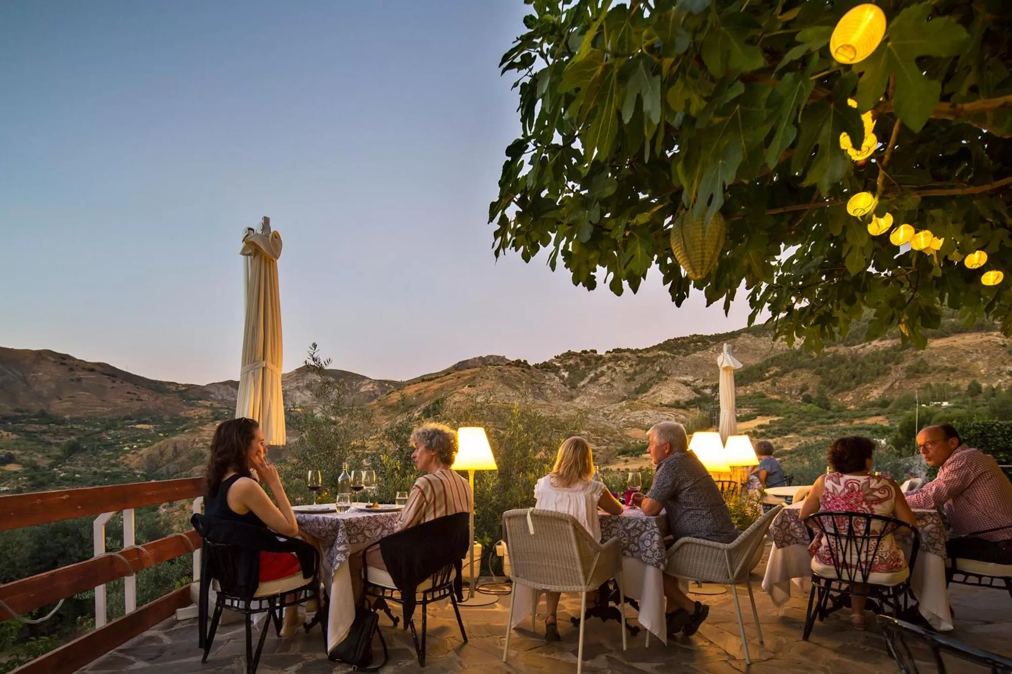 Restaurant/places to eat in La Almunia del Valle