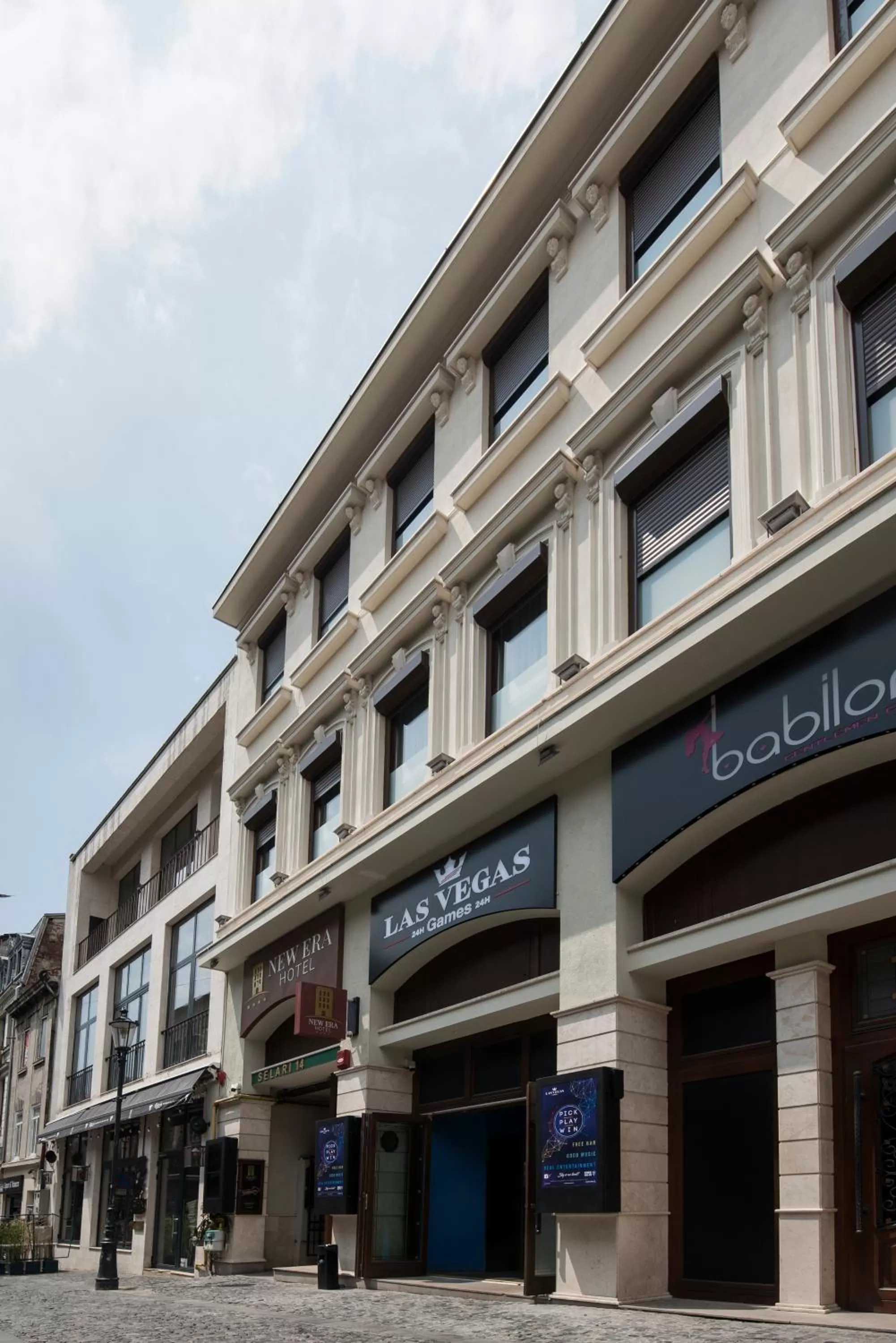 Property building in New Era Hotel Old Town Party Zone Bucharest- parking with fee nearby - NOT at the hotel !