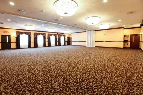 Property building in The Lodge at Flat Rock