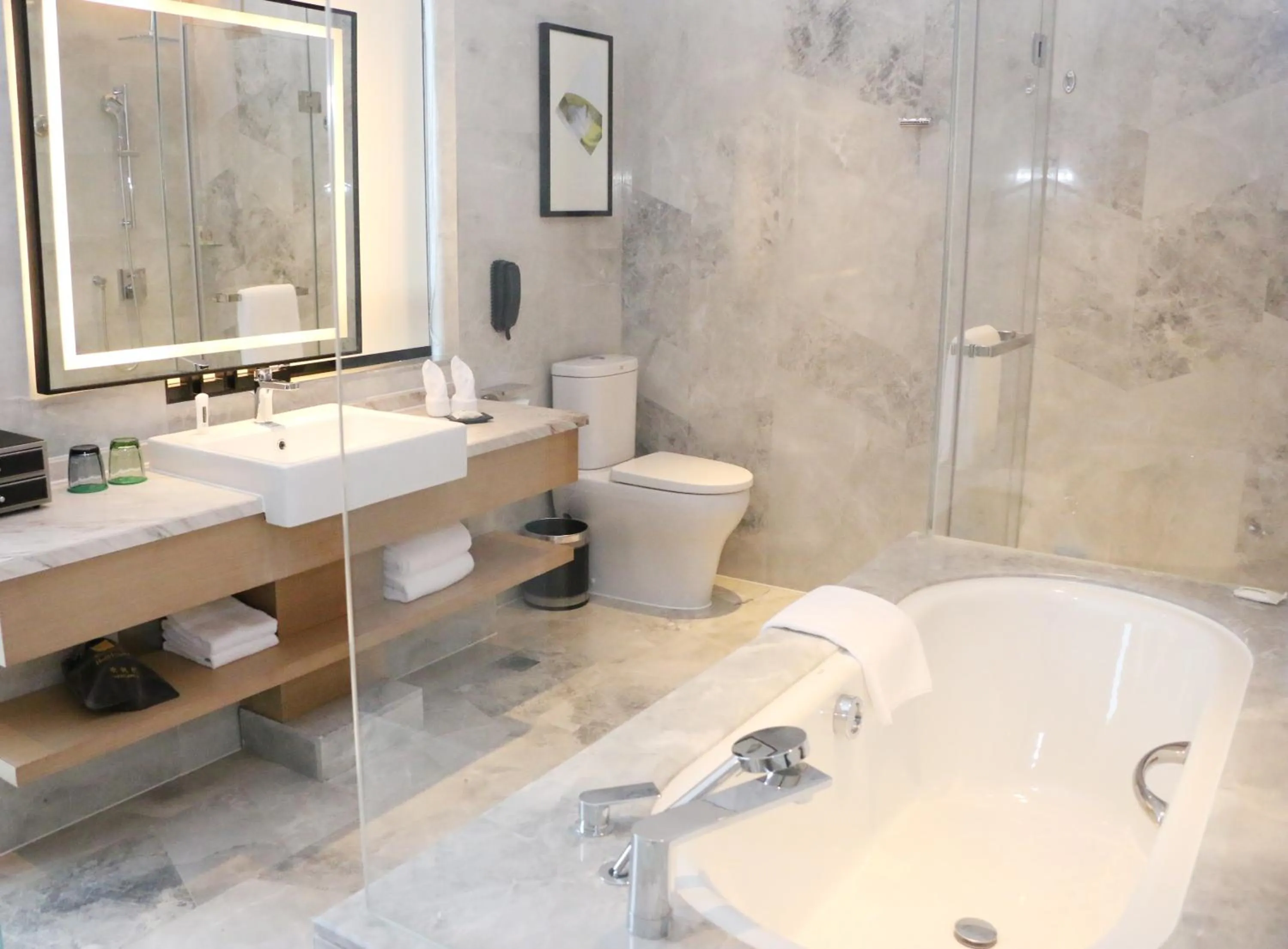 Bathroom in Holiday Inn Chengdu Qinhuang by IHG