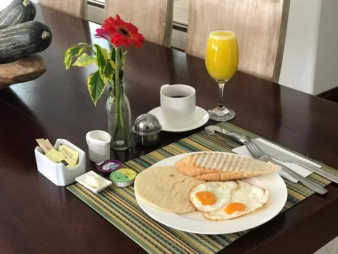 Breakfast in Hotel Casa Madero