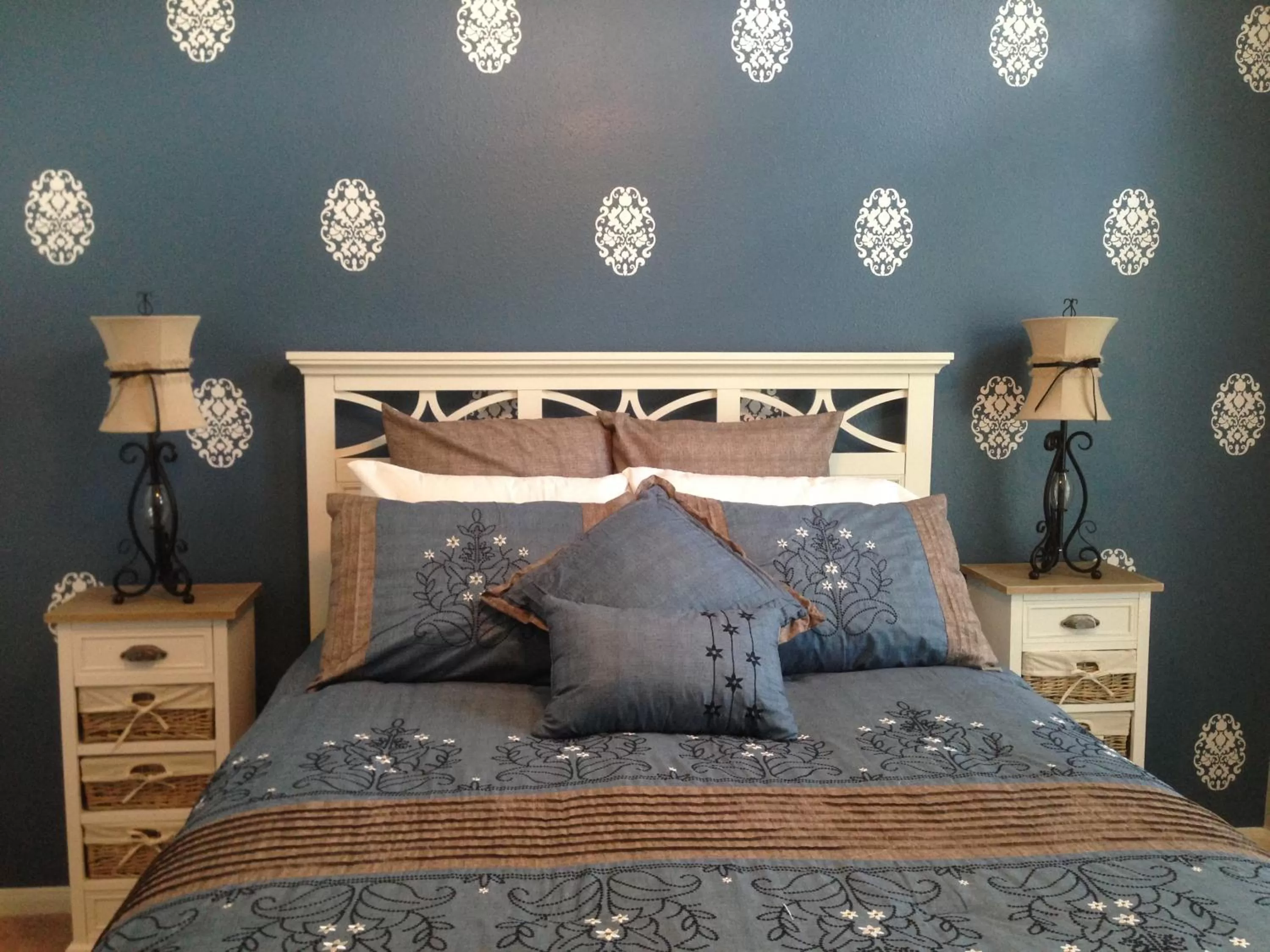 Room Photo in Maple Creek Bed&Breakfast