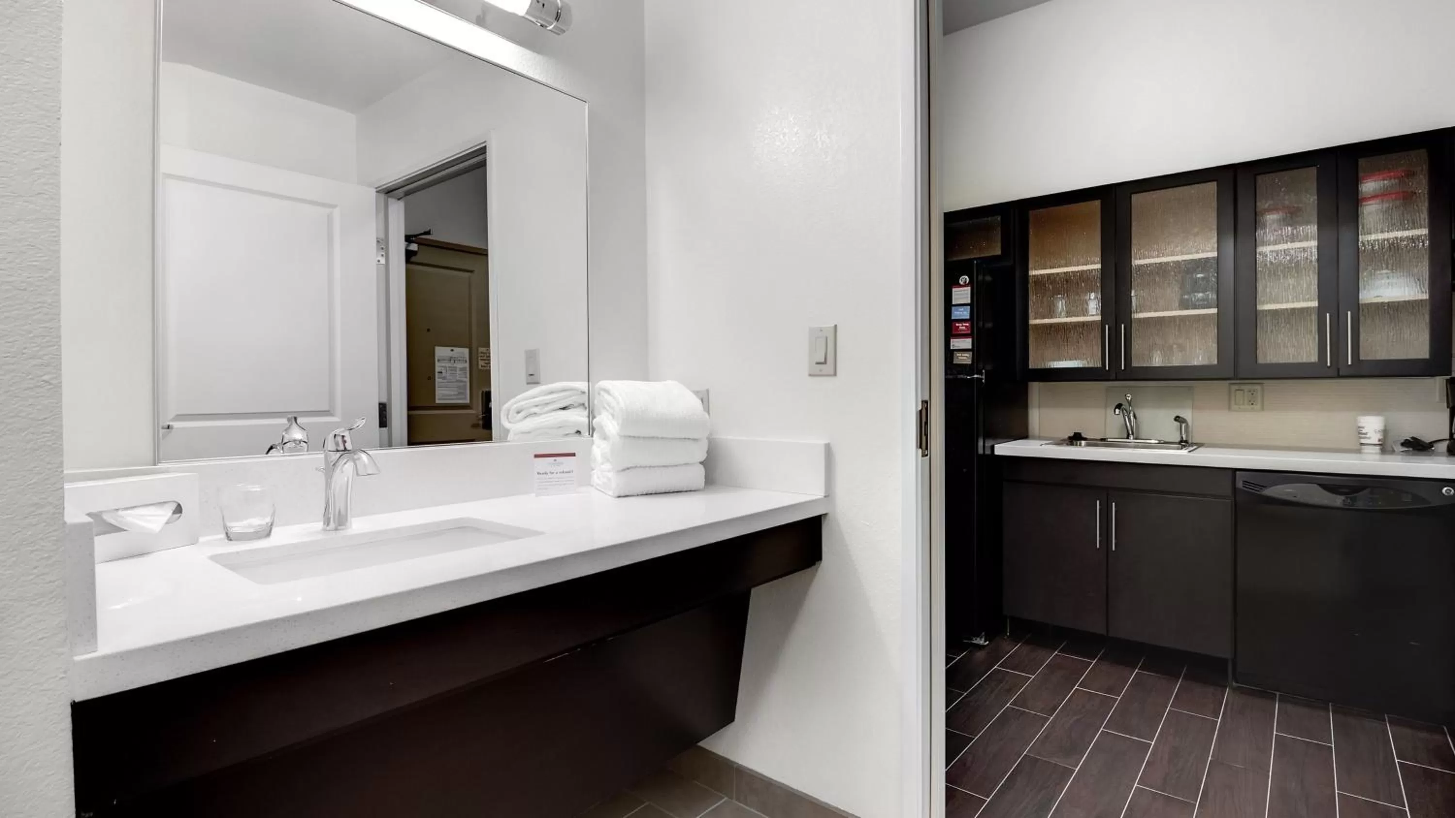 Bathroom in Candlewood Suites Waco by IHG