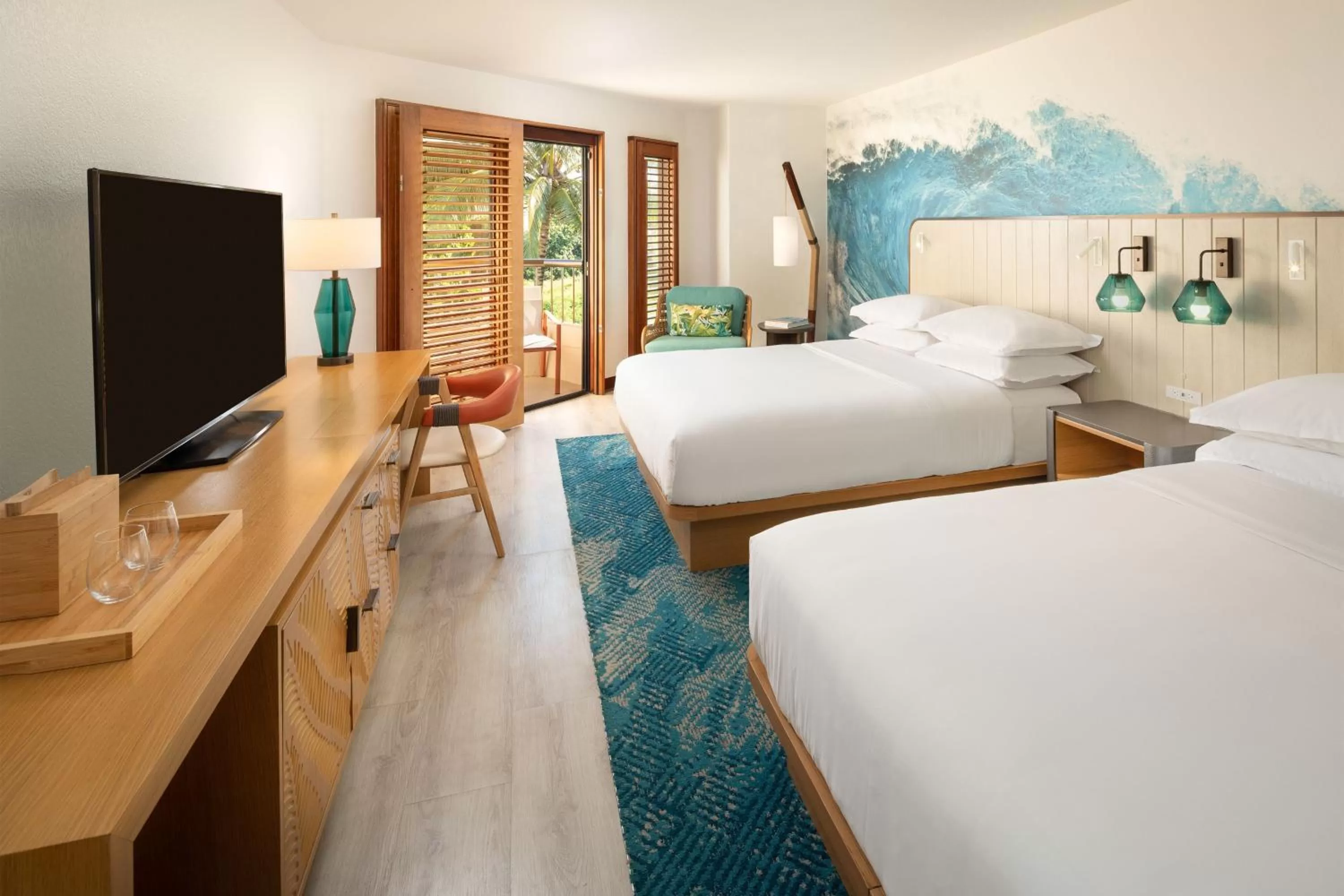 Photo of the whole room, Bed in Sheraton Kauai Coconut Beach Resort