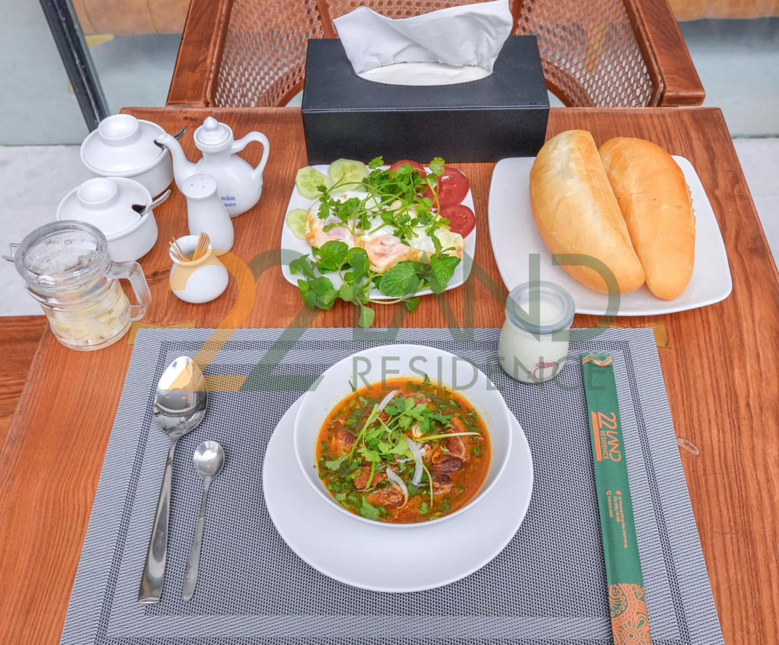 Food and drinks in 22Land Hotel & Residence