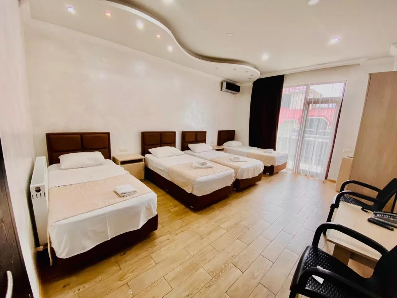 Bed in Hotel Royal Palace