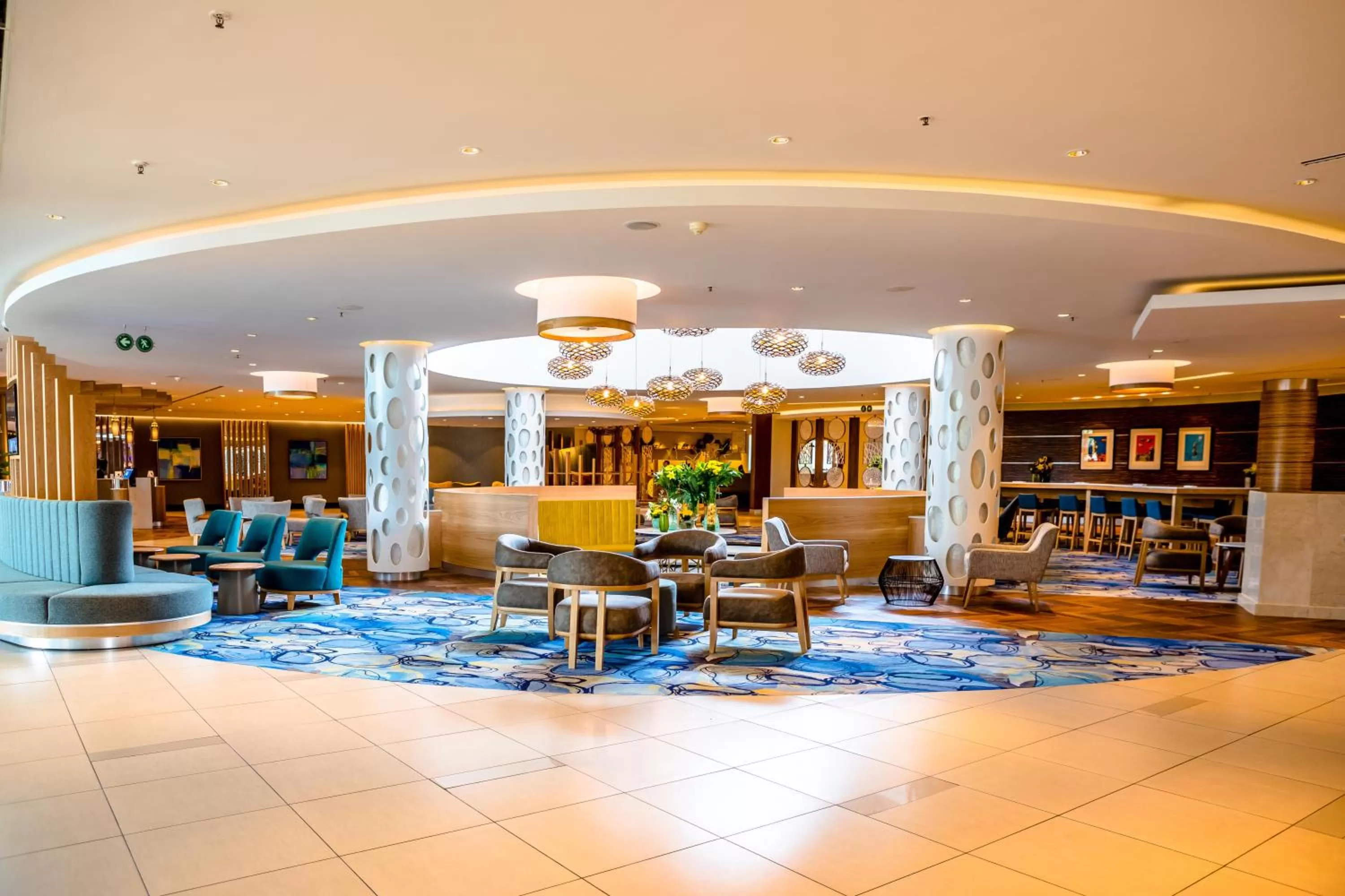 Lobby or reception in Southern Sun Rosebank, Johannesburg