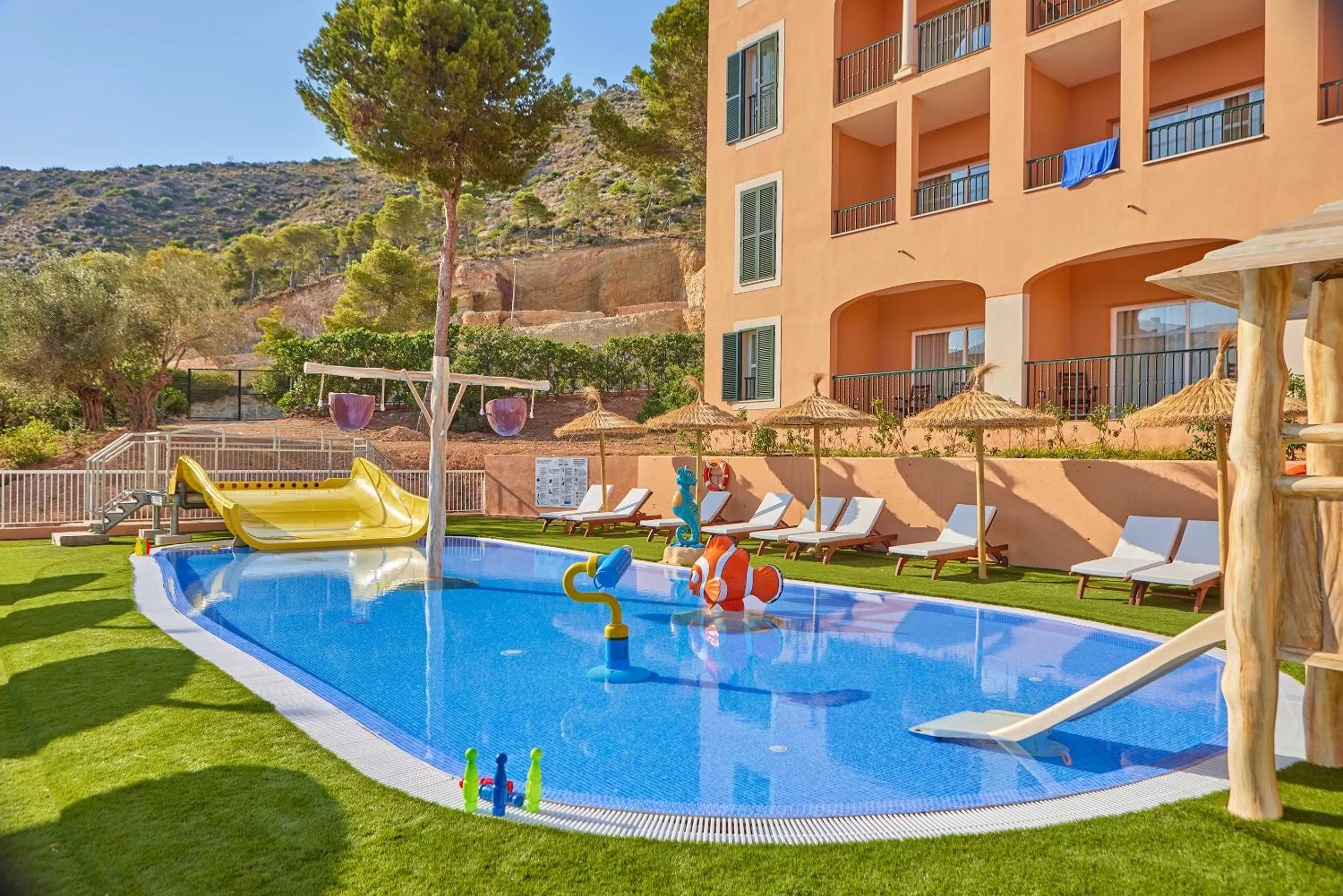 Swimming pool in Bordoy Don Antonio