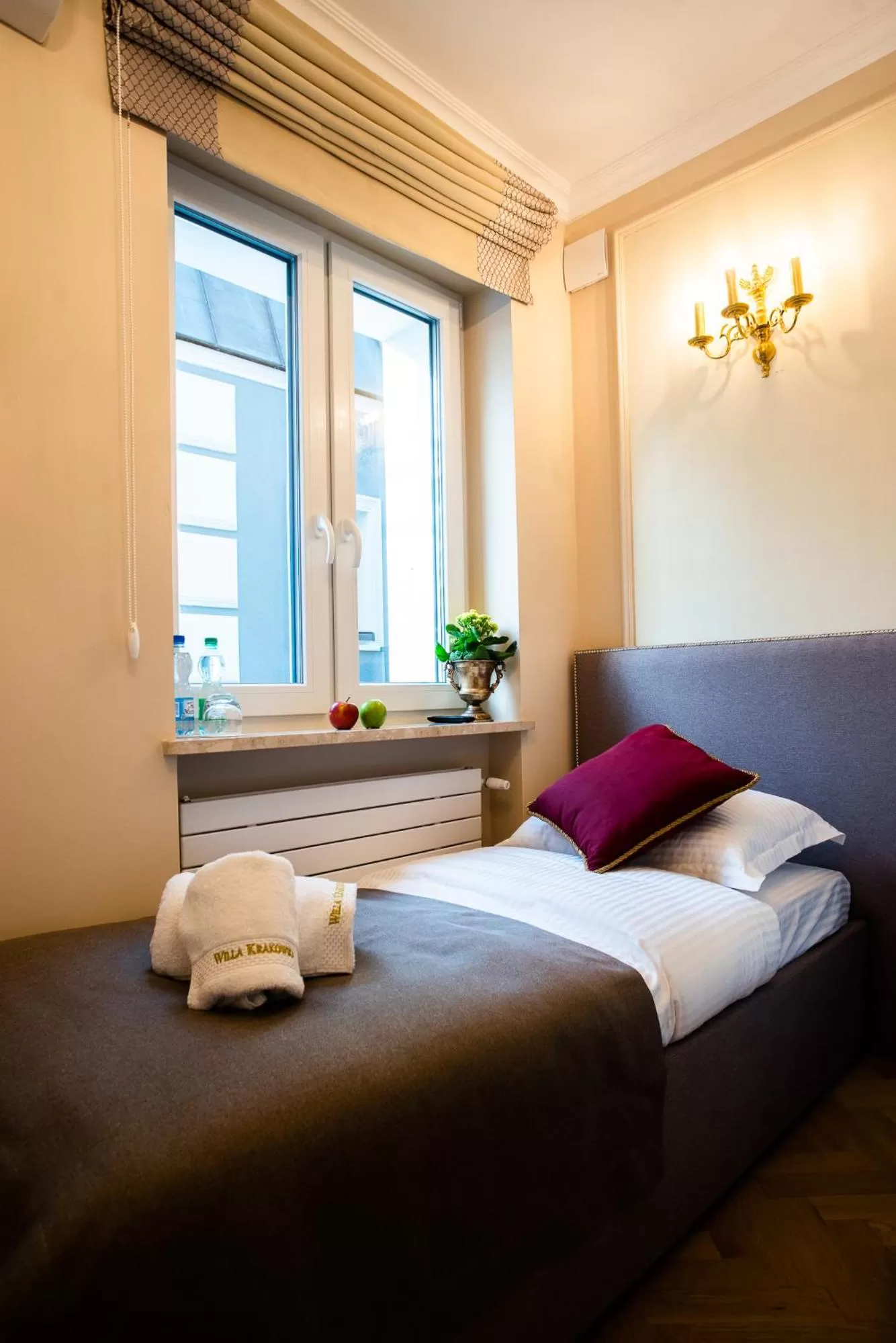 Bed in Willa Krakowska